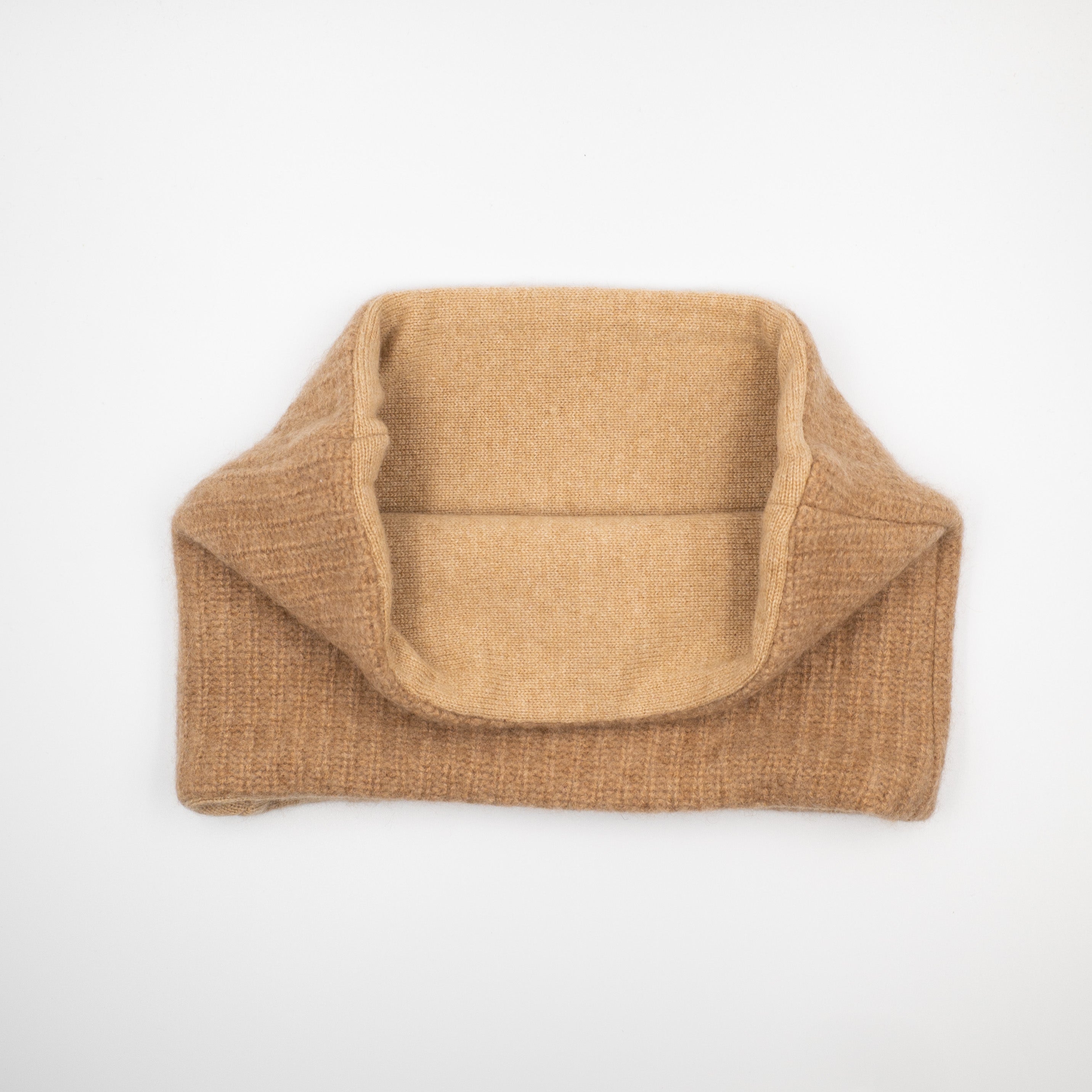Men’s Fudge Brown Textured Neck Warmer