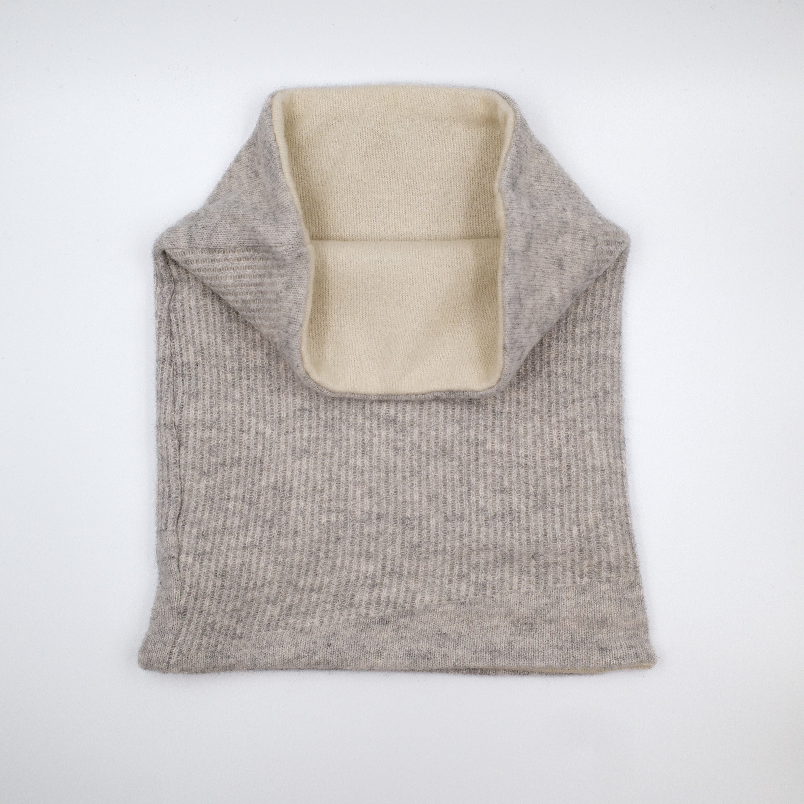 Men’s Light Grey and Cream Luxury Double Layered Snood