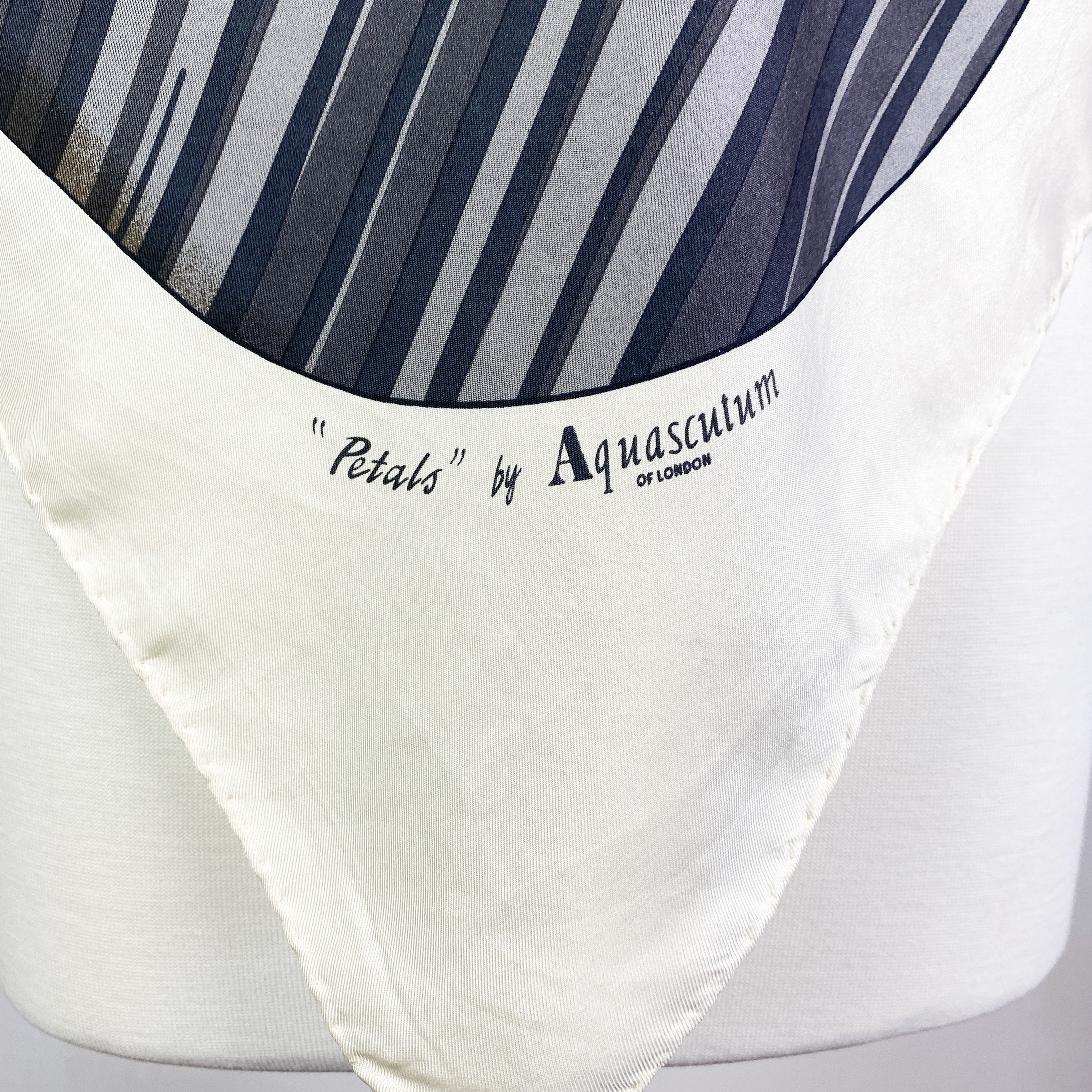 1970s Aquascutum ‘Petals’ Designer Vintage Silk Scarf