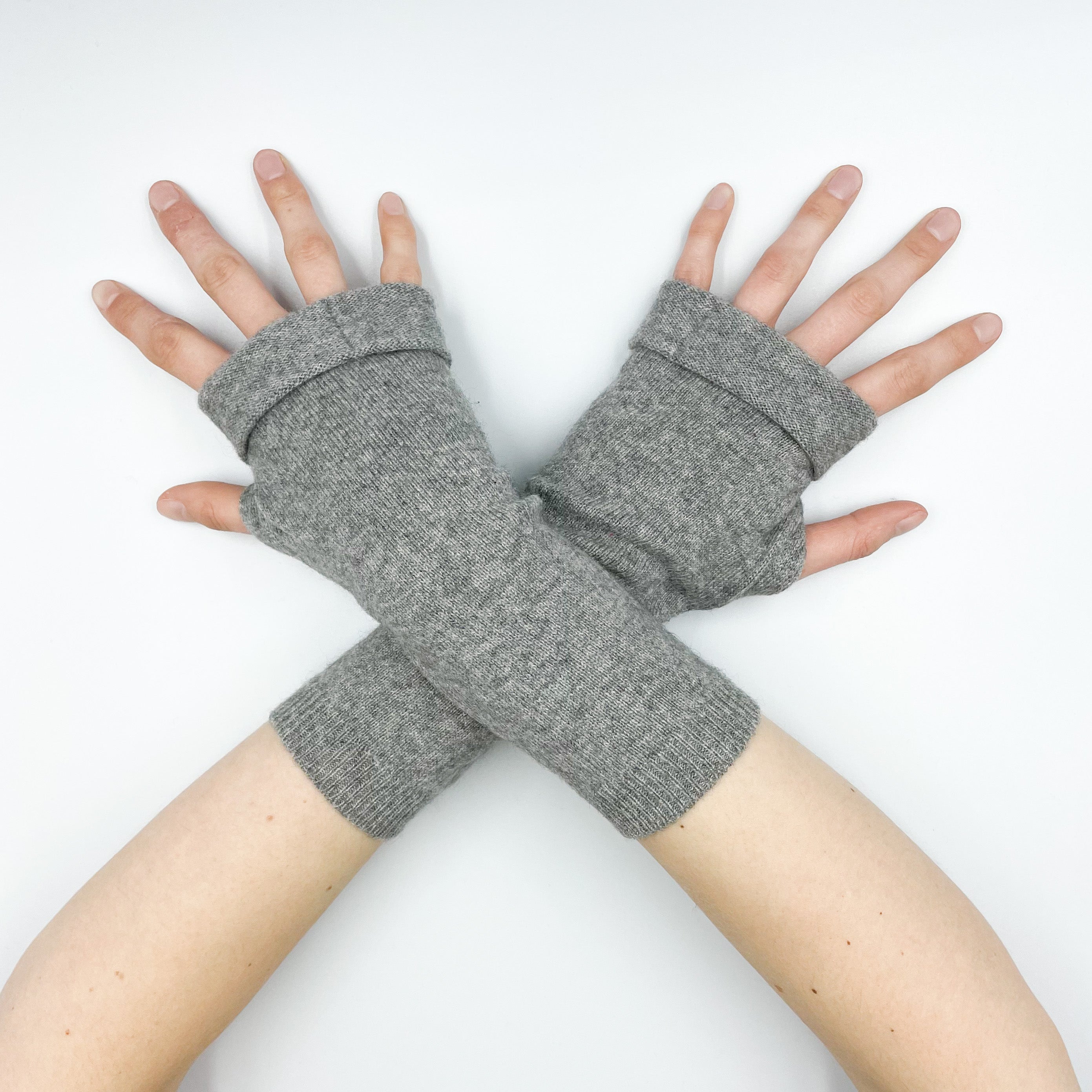 Smoke Grey Fingerless Gloves
