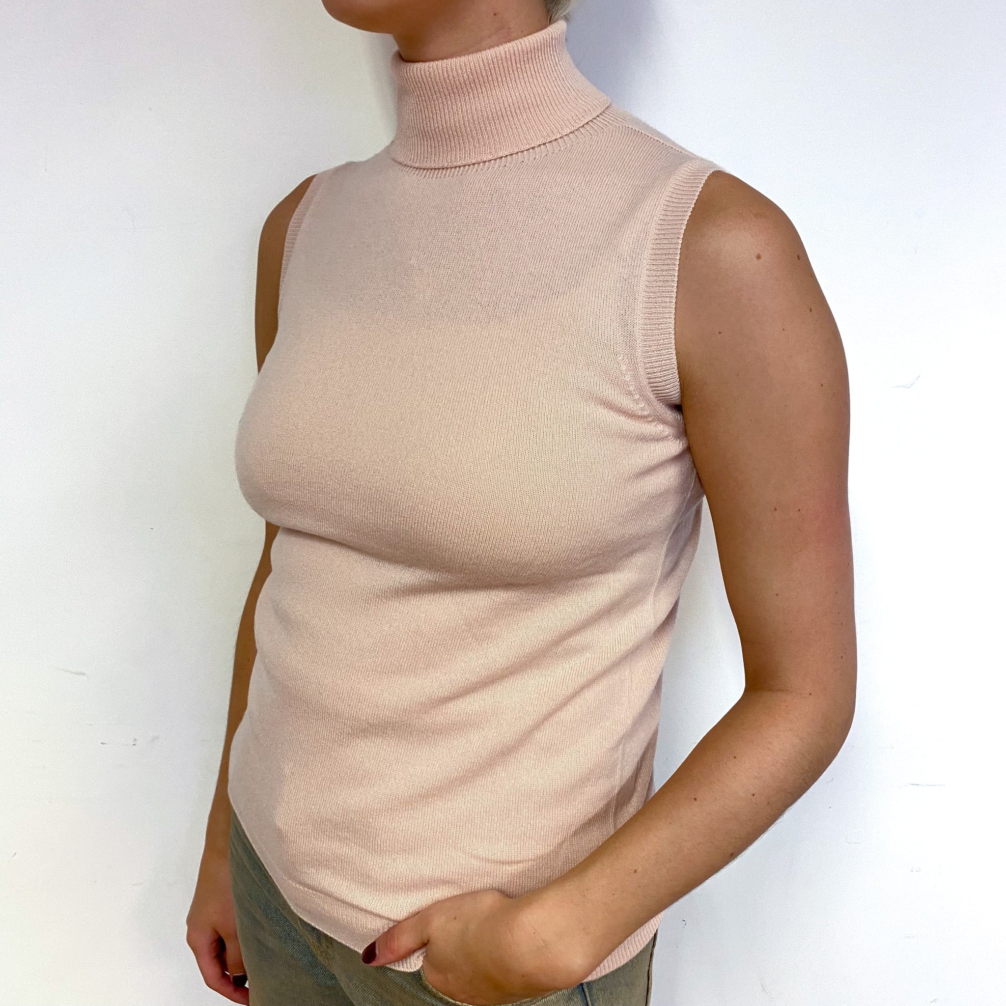 Brand New Scottish Oyster Pink Sleeveless Cashmere Polo Neck Jumper Small