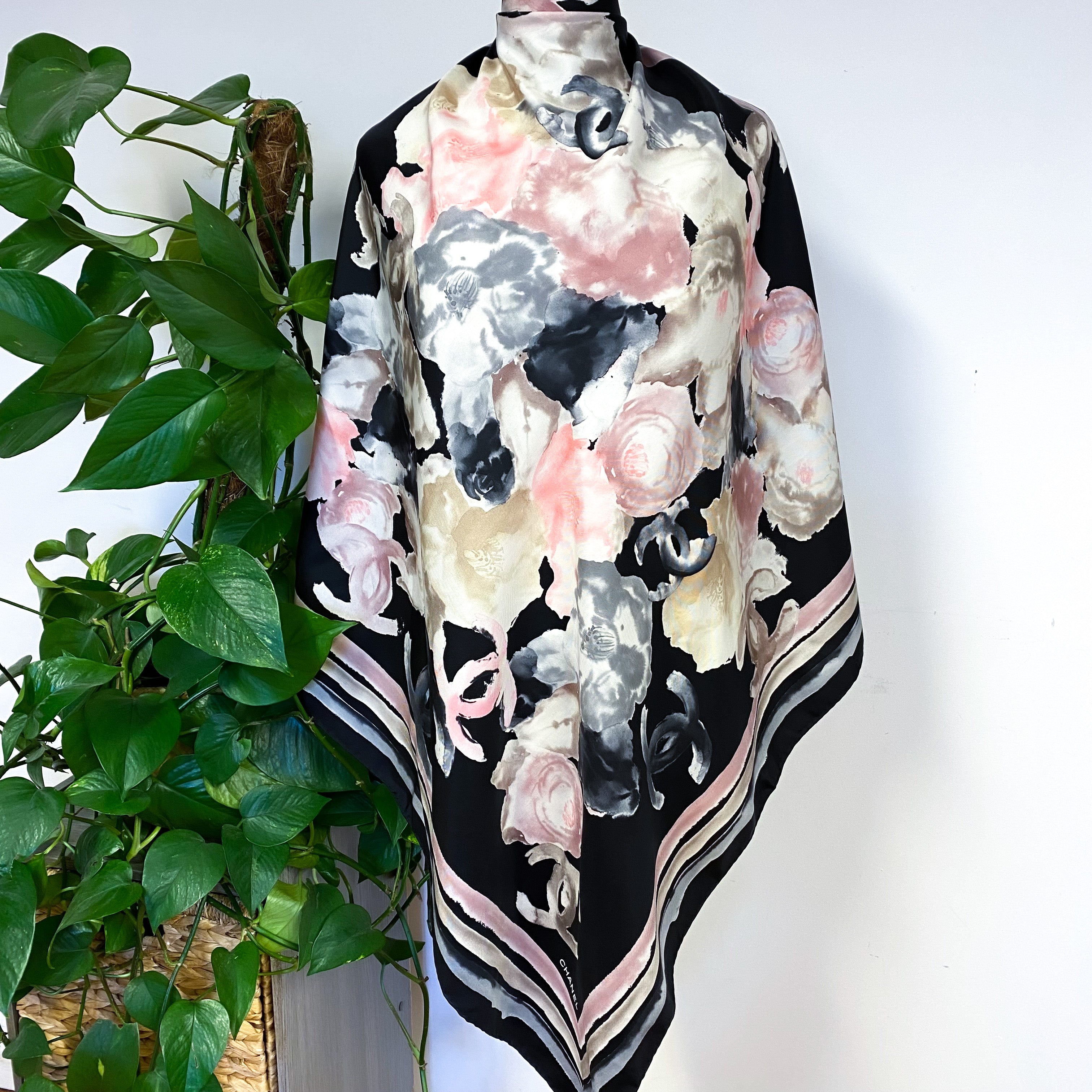 Stunning Chanel Designer Silk Scarf