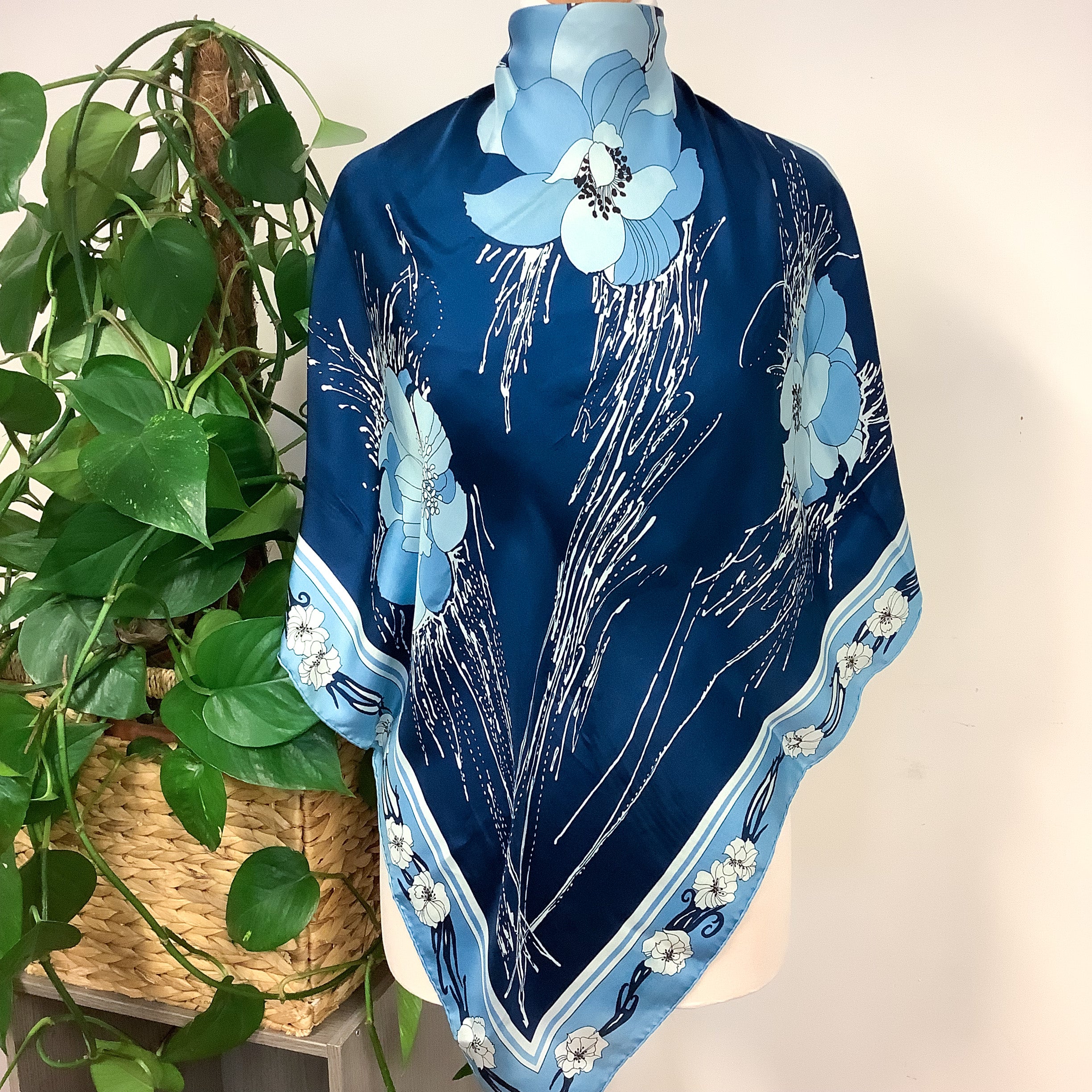 1970s Abstract Floral Vintage Silk Scarf