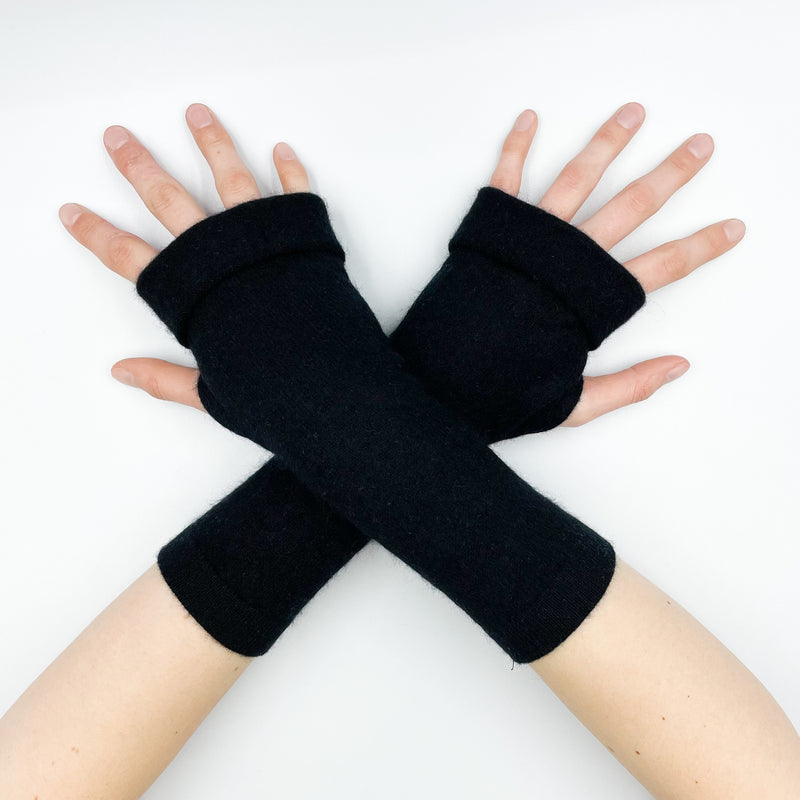 Black shop fingerless gloves