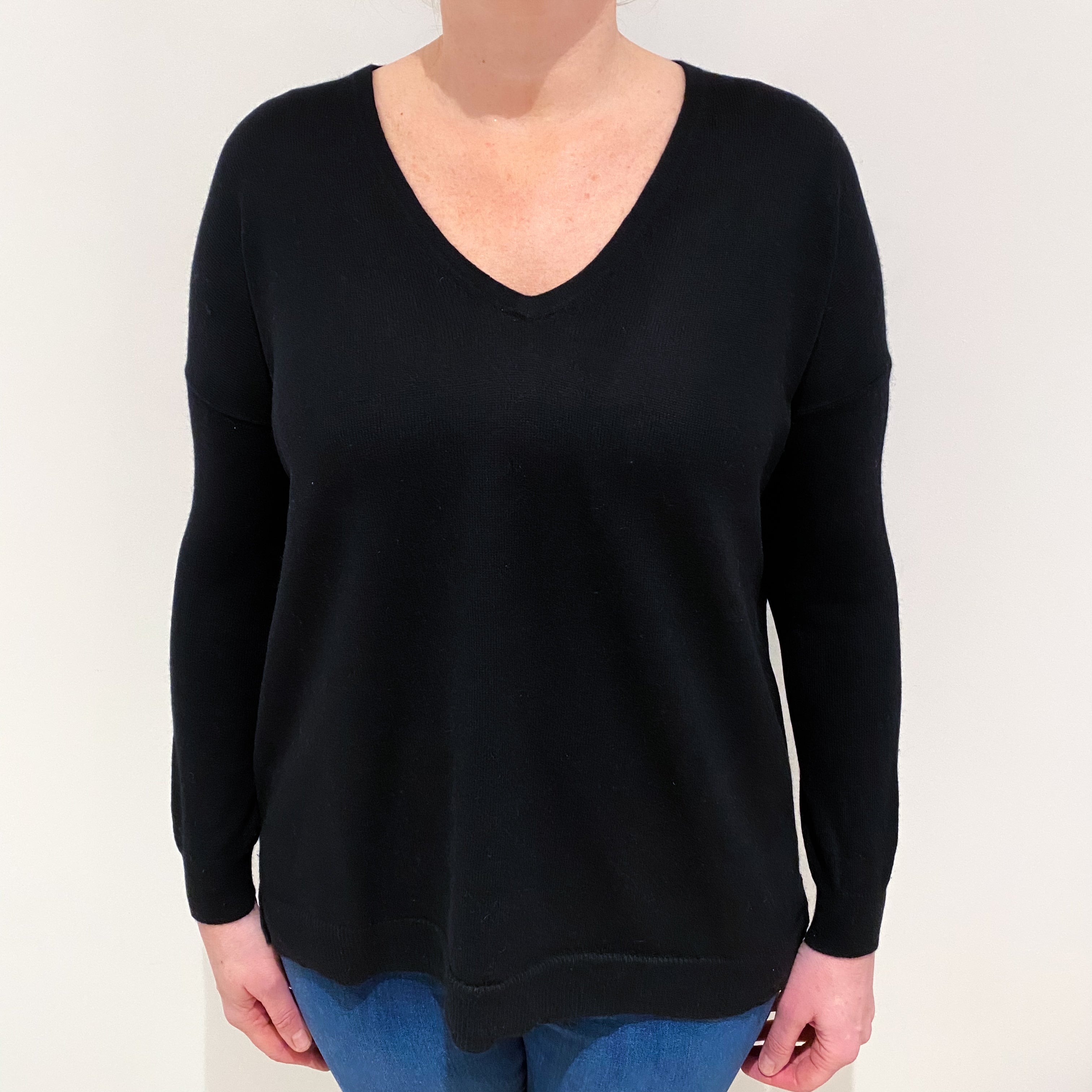 Black Slouchy Cashmere V Neck Jumper Large