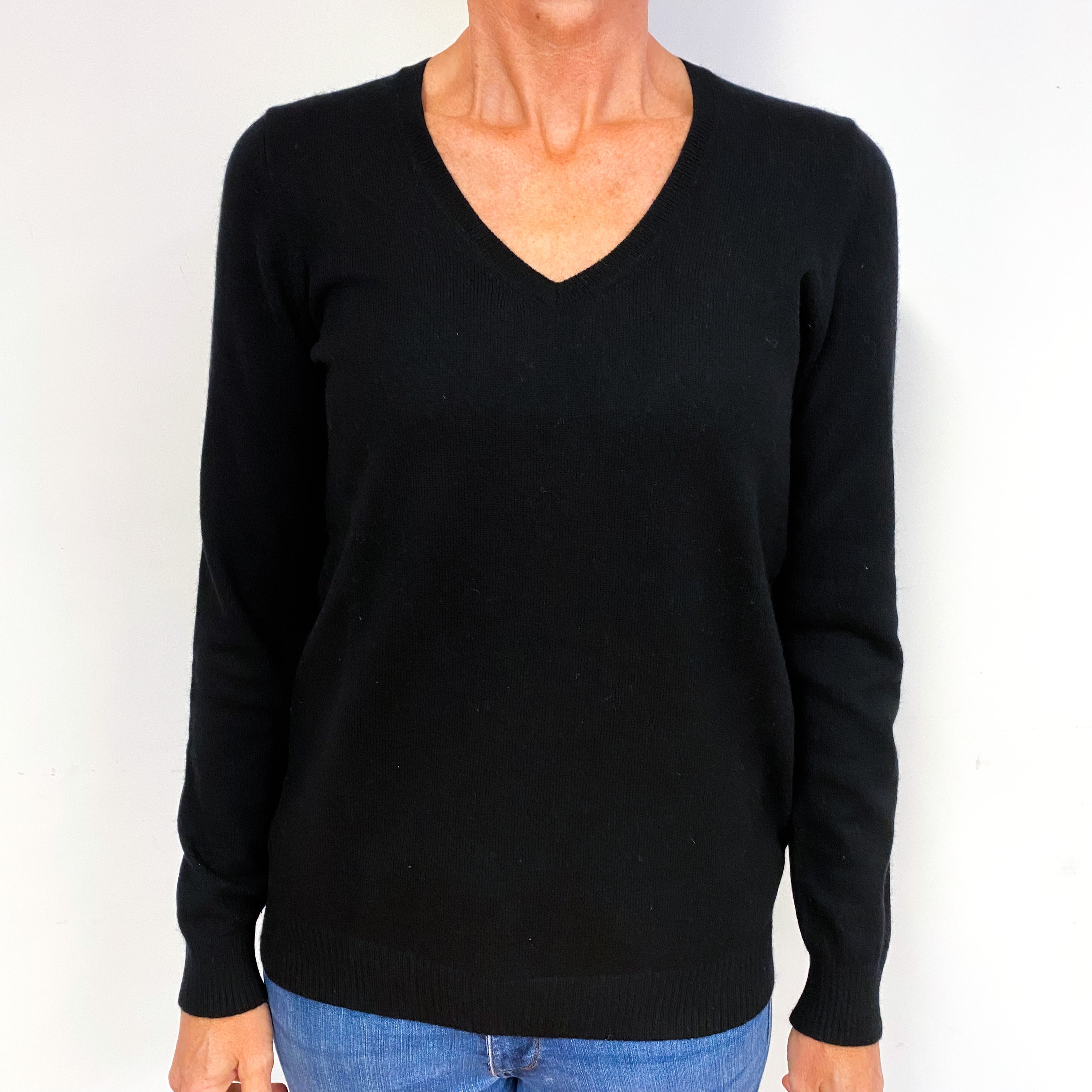 Black Cashmere V-Neck Jumper Medium