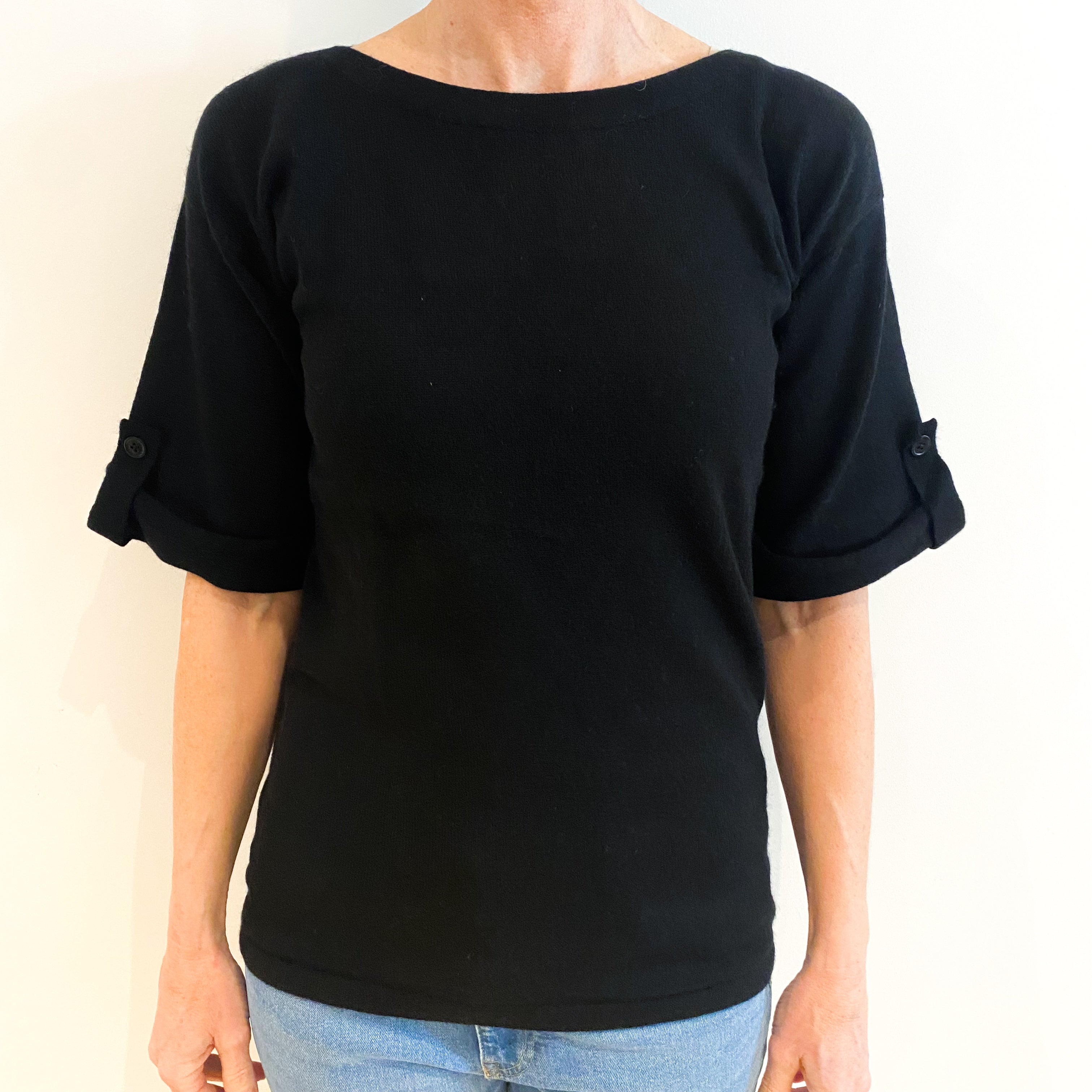 Black Cashmere Crew Neck Short Sleeved Jumper Small