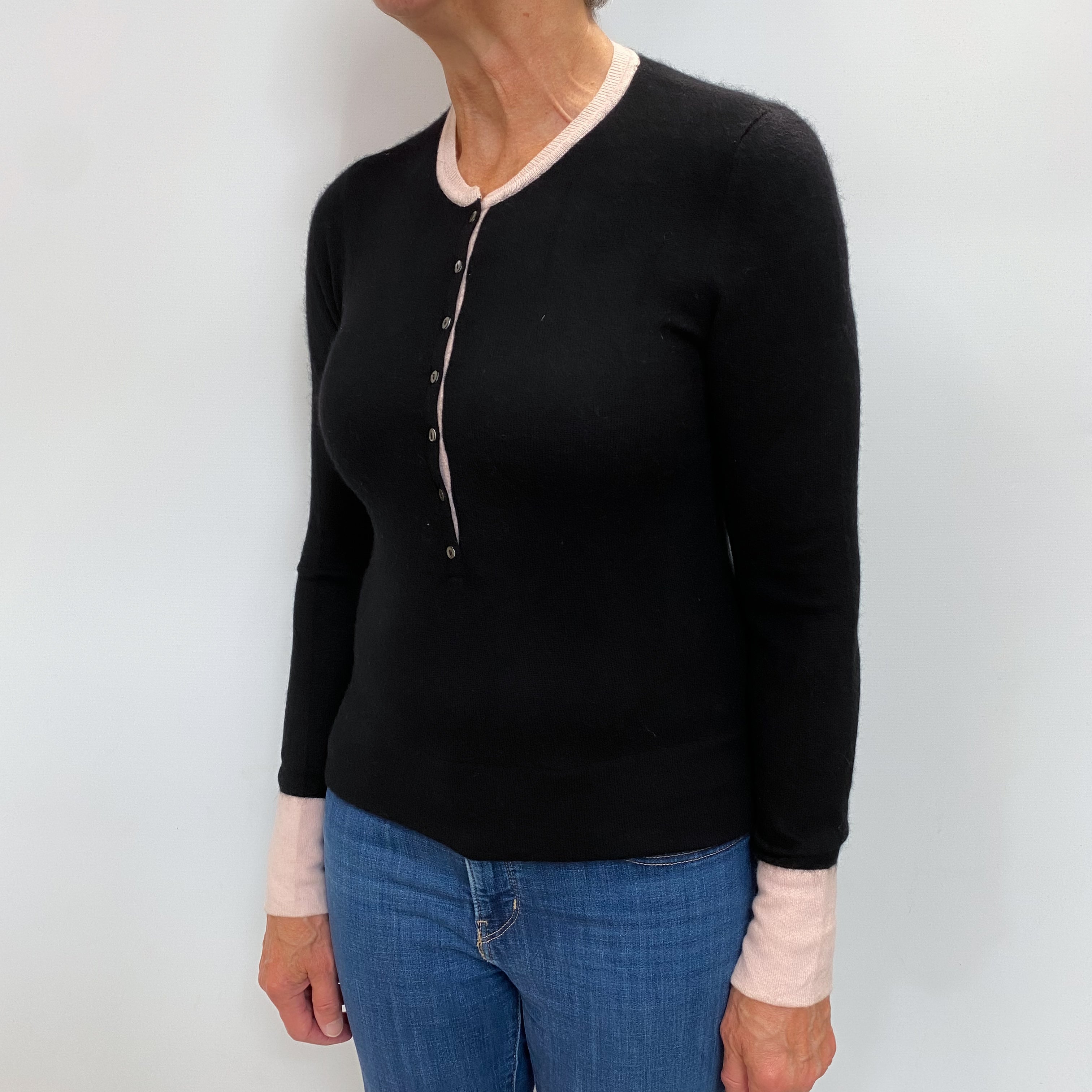 Black Cashmere Crew Neck Cardigan Medium