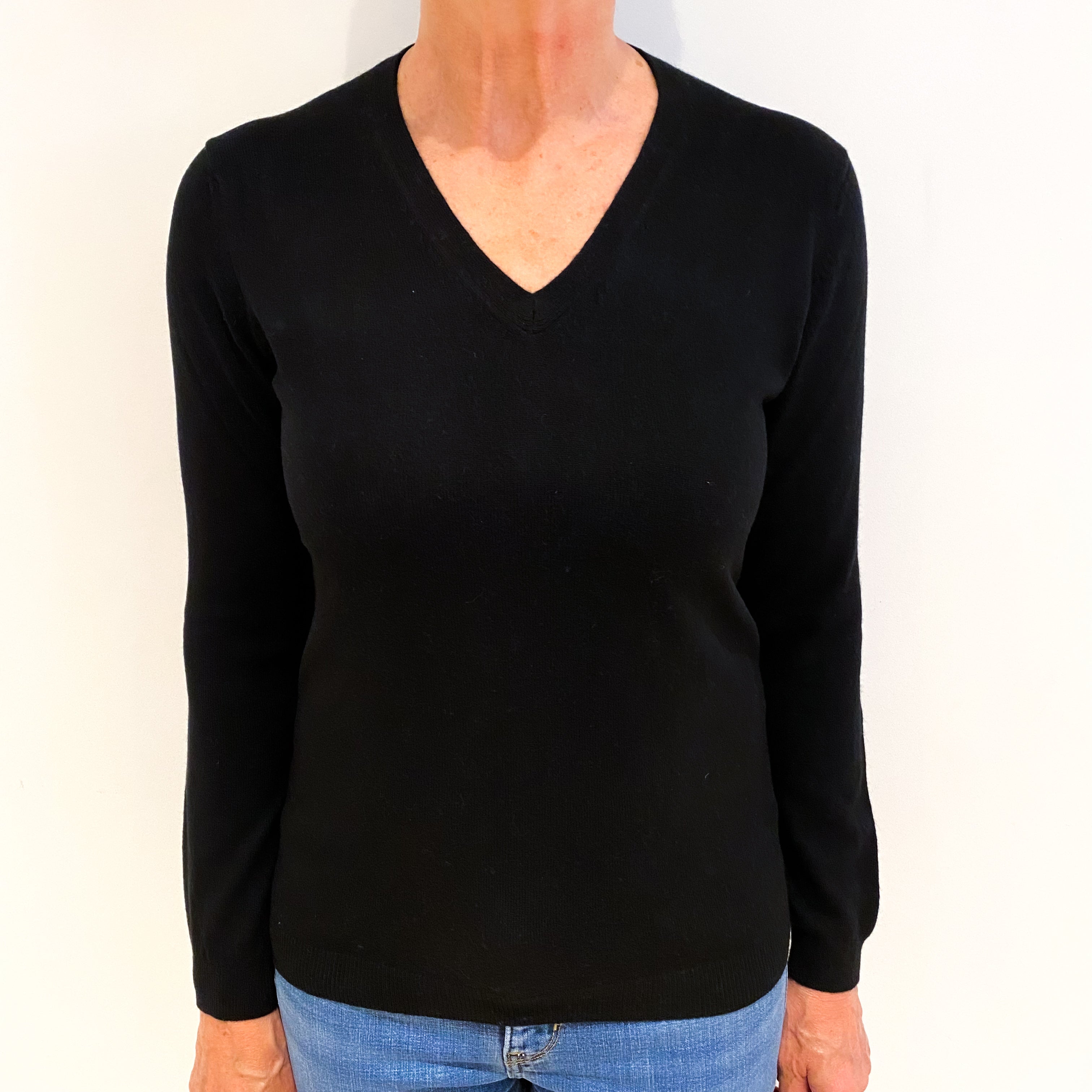 Black Cashmere V Neck Jumper Medium