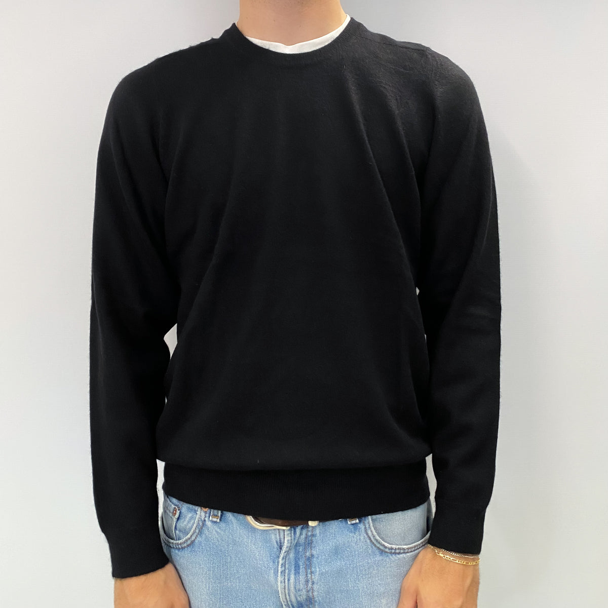 Men's Black Cashmere Crew Neck Jumper Large