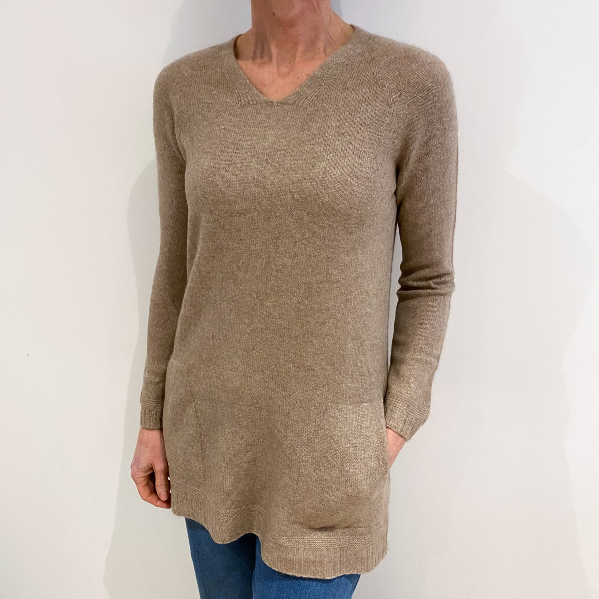 Biscuit Beige Cashmere V Neck Long Line Jumper With Pockets Small