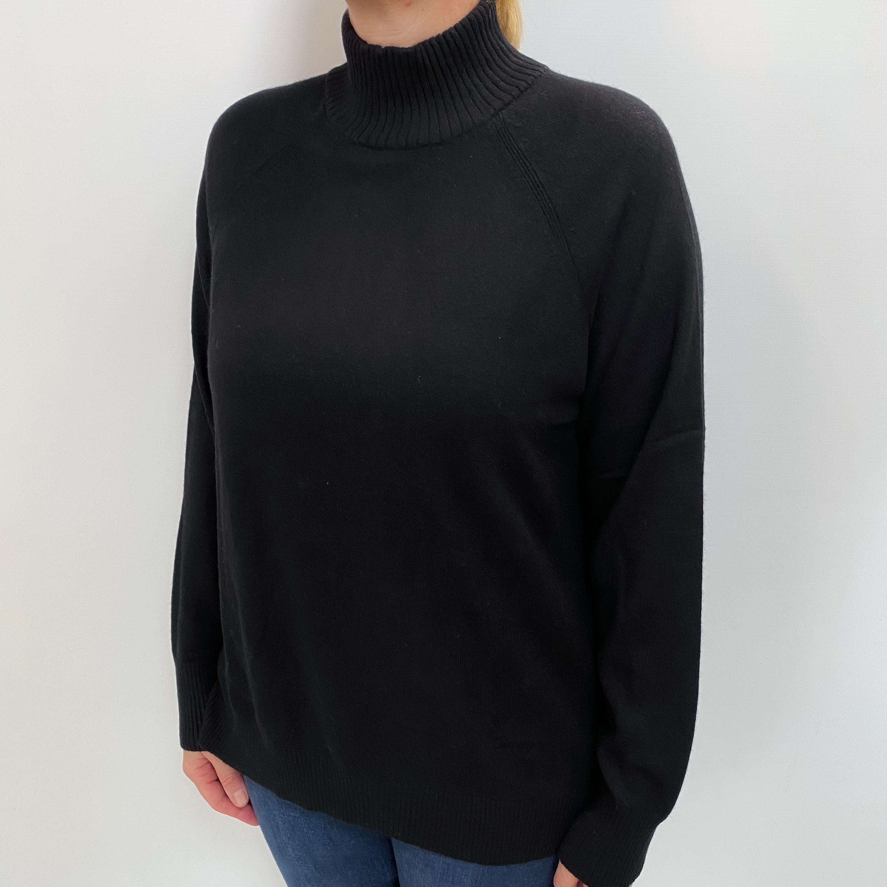 Black Cashmere Turtle Neck Jumper Large
