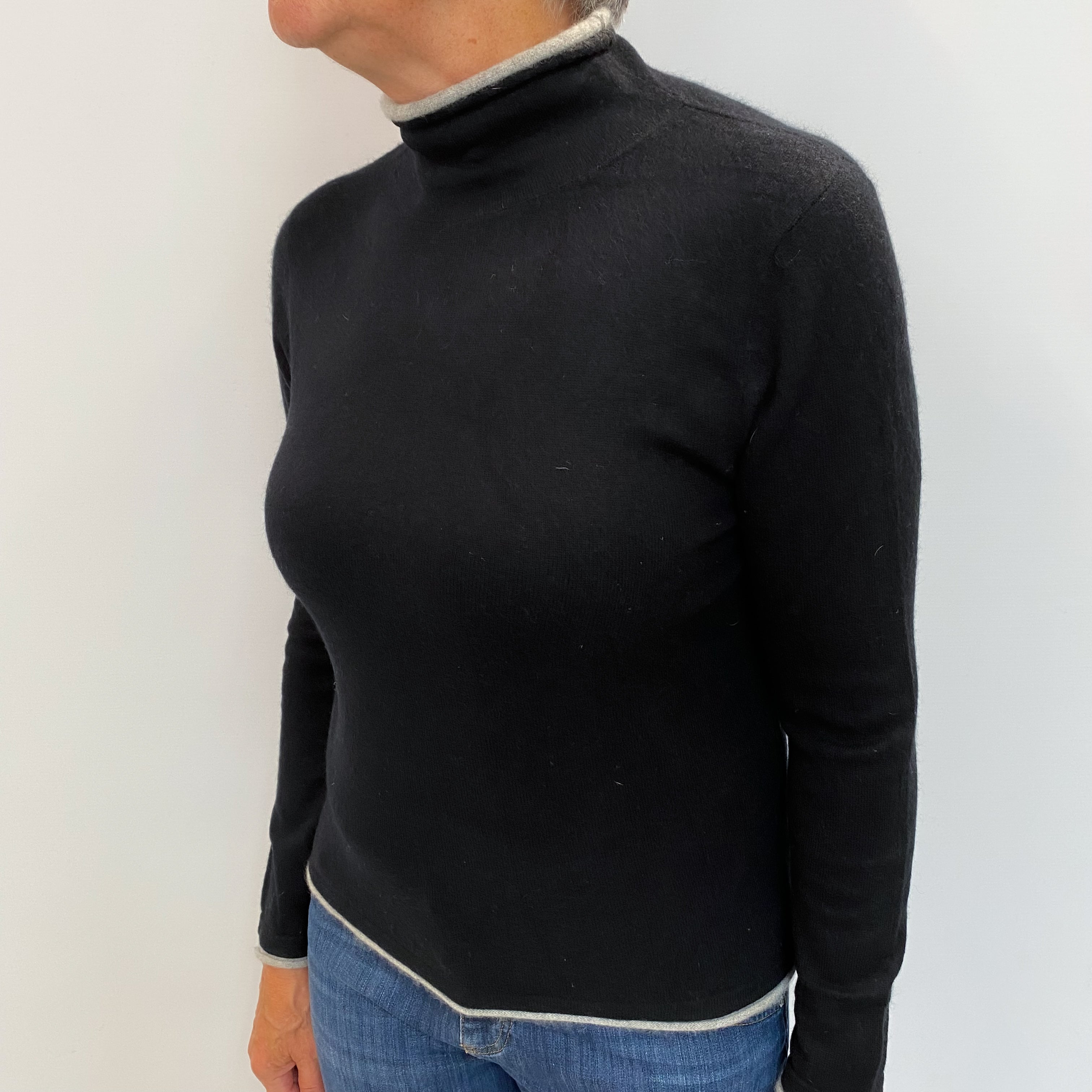 Black Cashmere Funnel Neck Jumper Medium