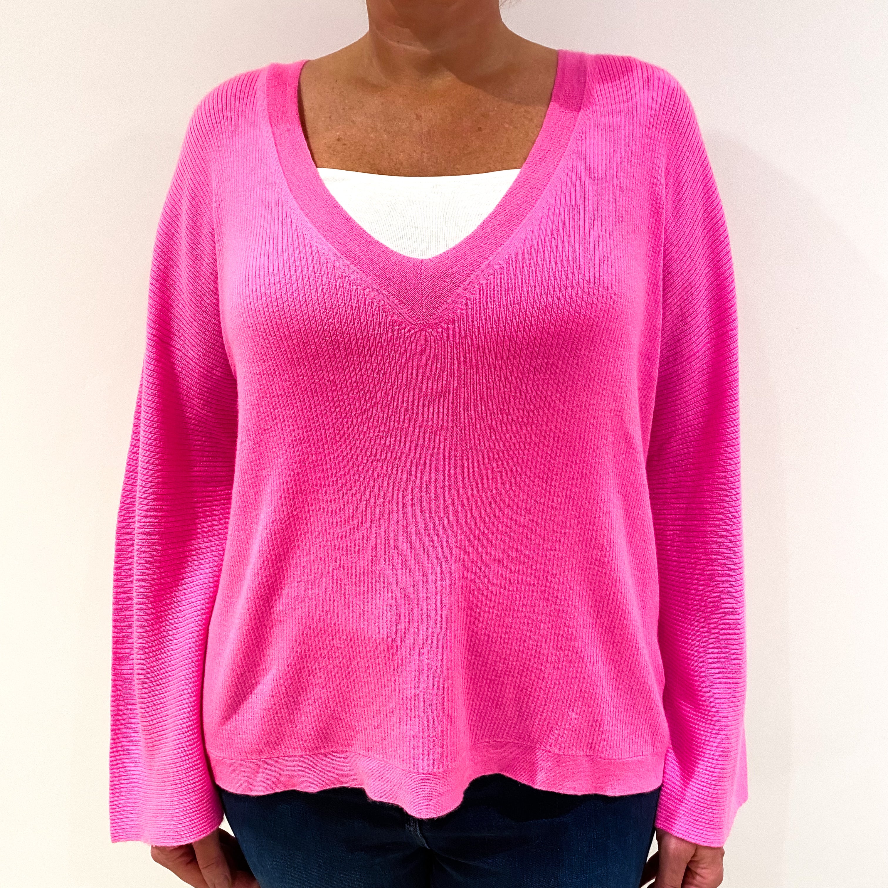 Neon Pink Ribbed Slouchy Cashmere V-Neck Jumper Large