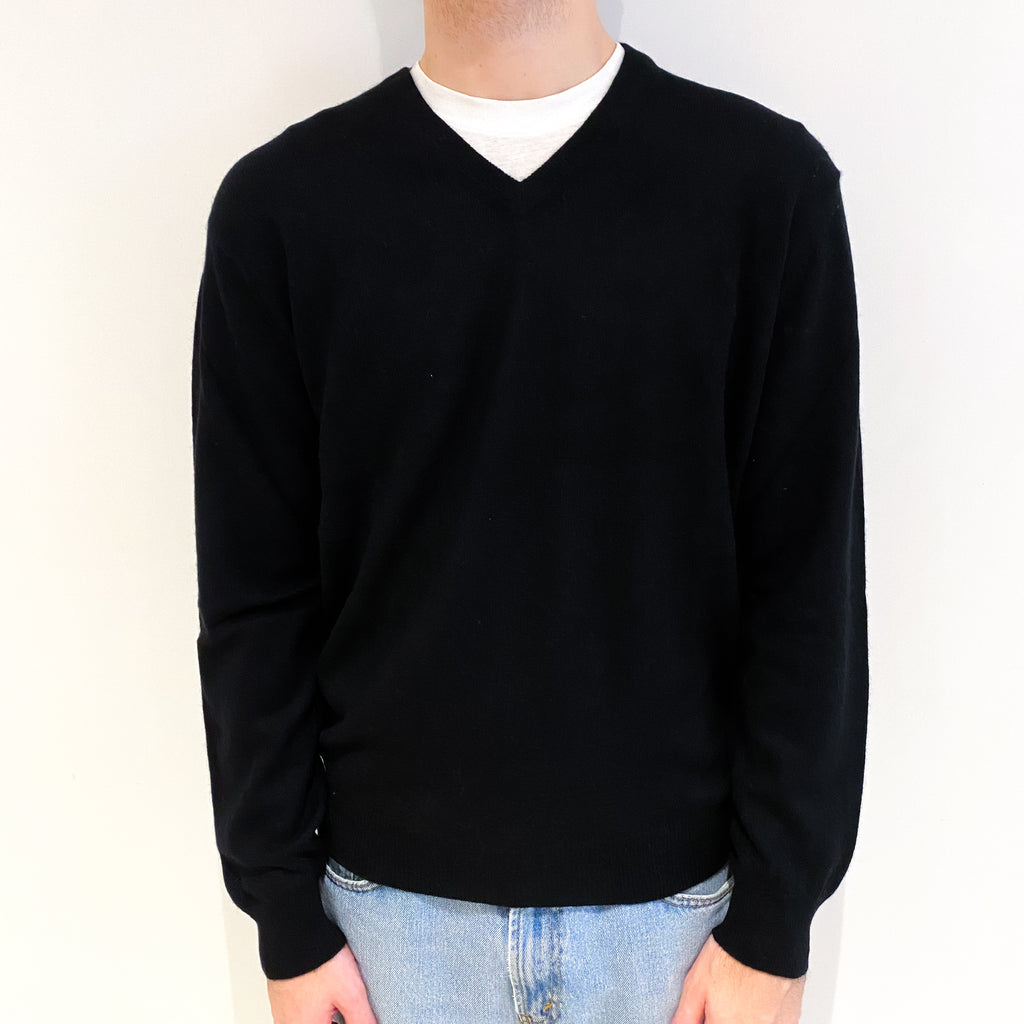 Men's Black Cashmere V Neck Jumper Large