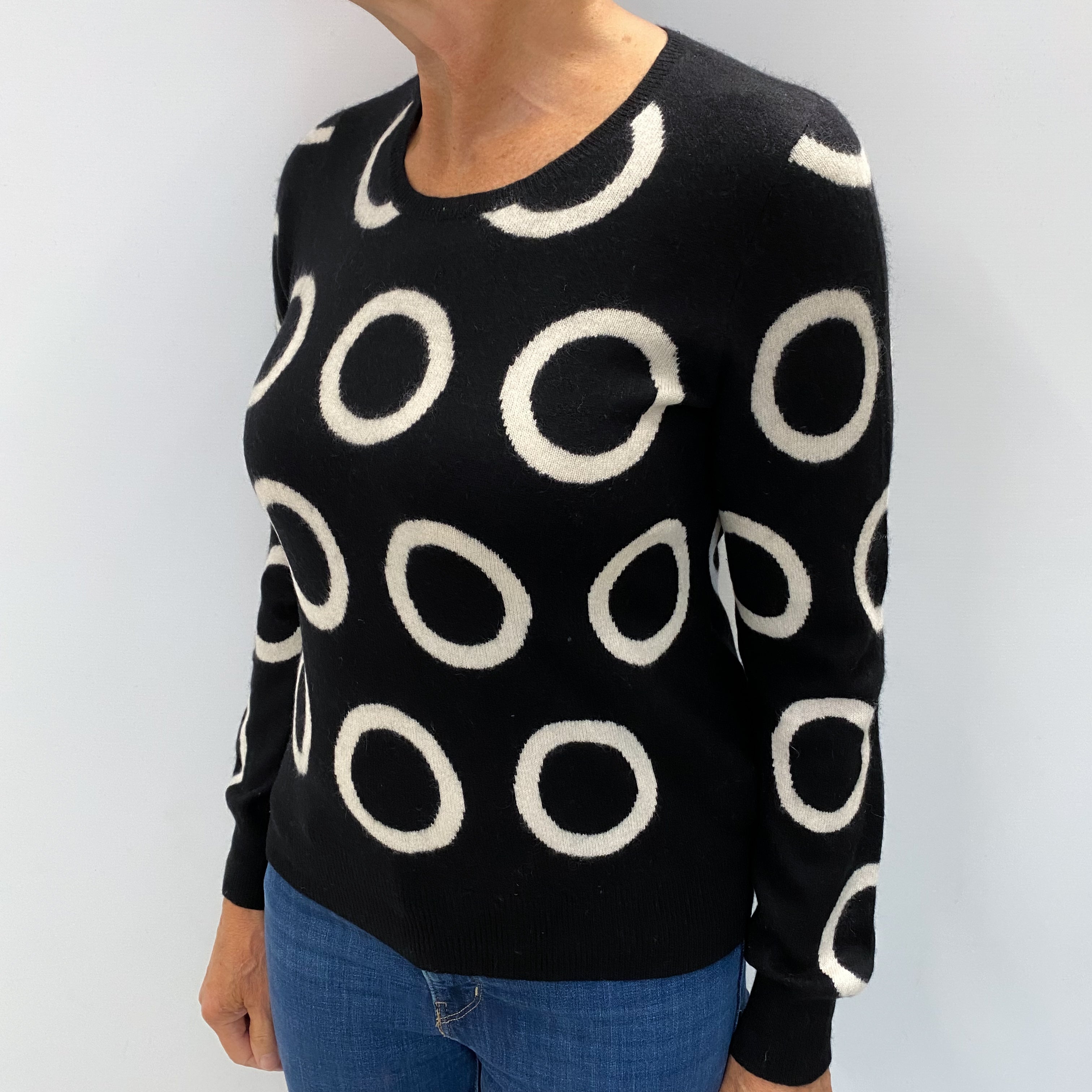 Black White Ring Cashmere Crew Neck Jumper Medium