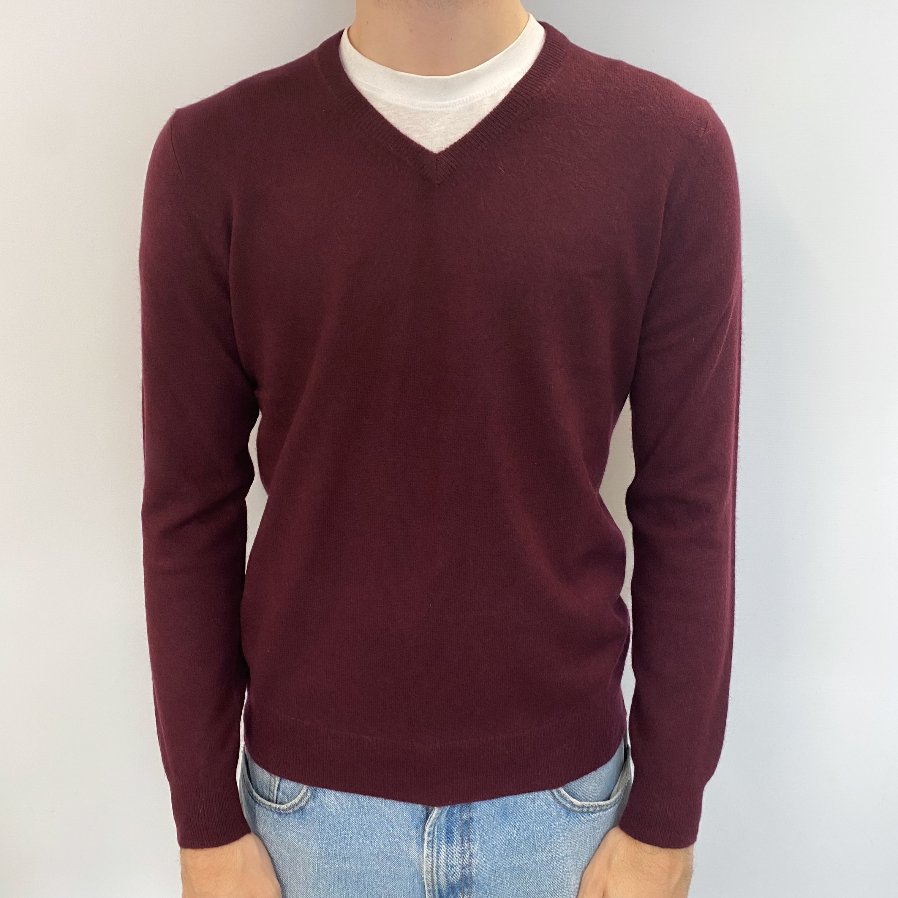 Men's Port Red Cashmere V Neck Jumper Medium