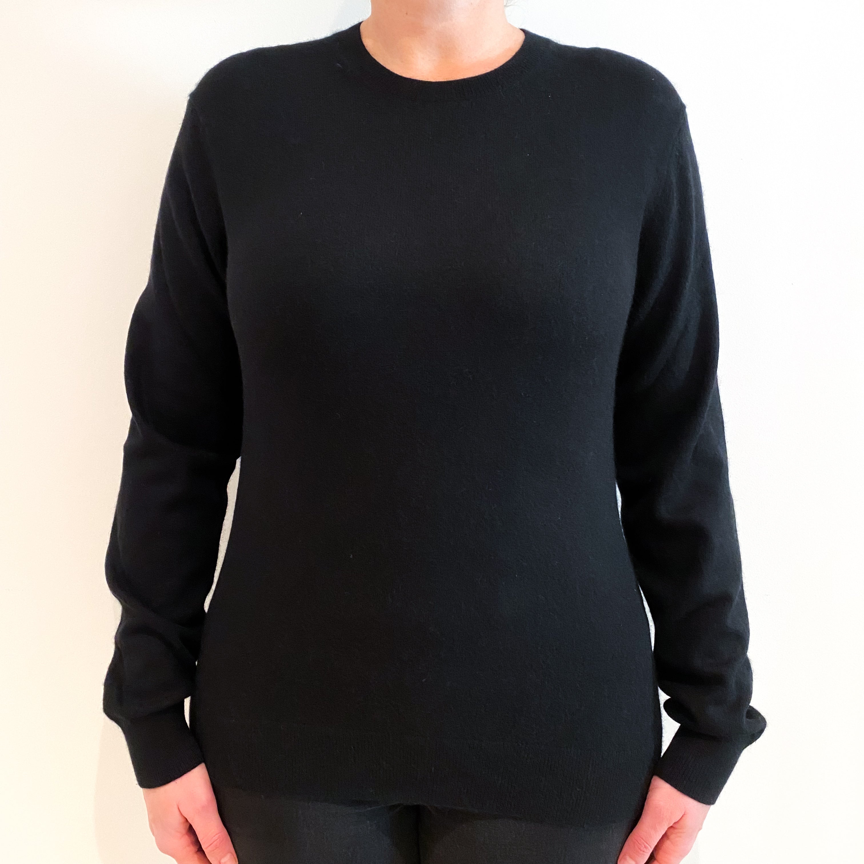 Black Cashmere Crew Neck Jumper Large
