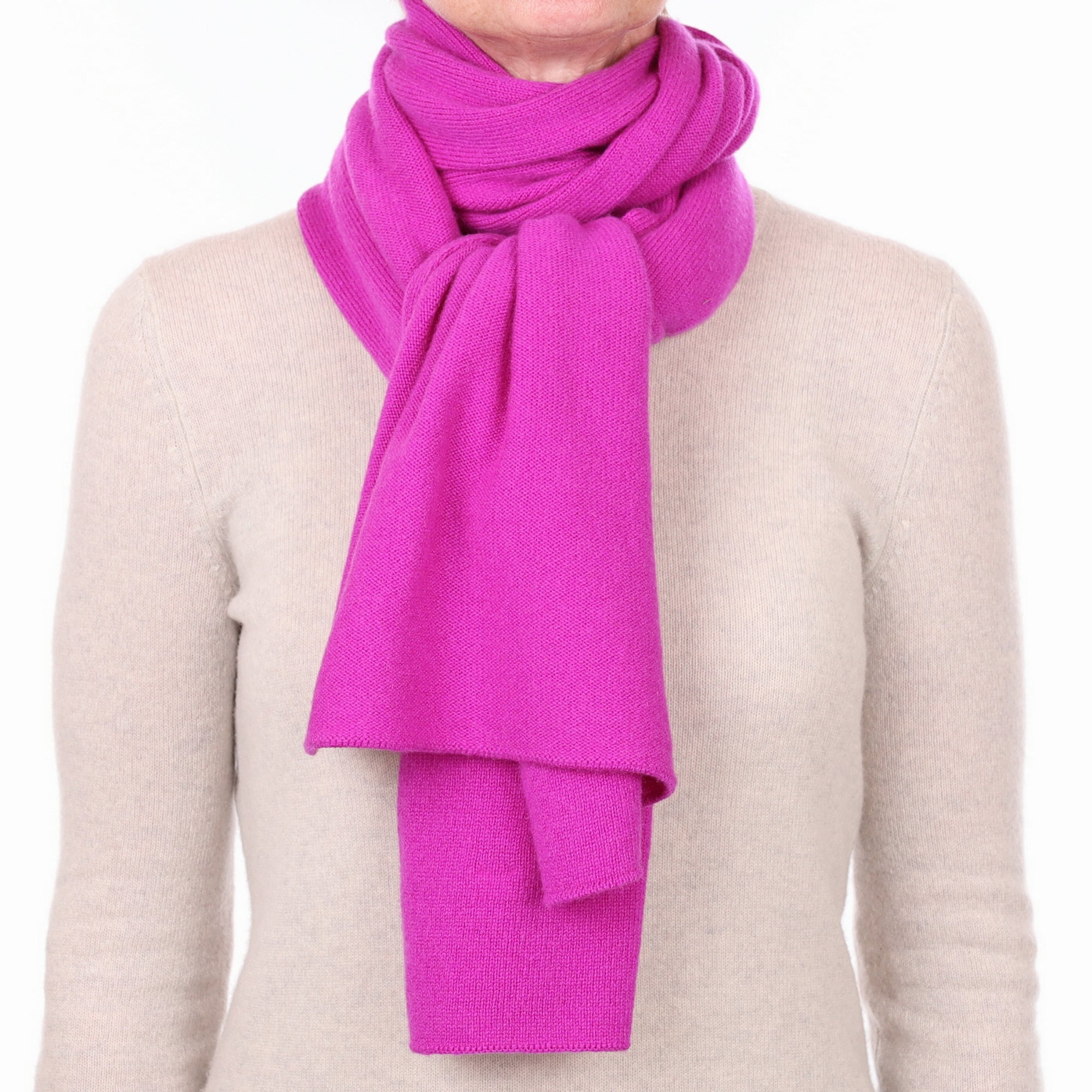 Brand New Scottish Magenta Pink Cashmere Wrap