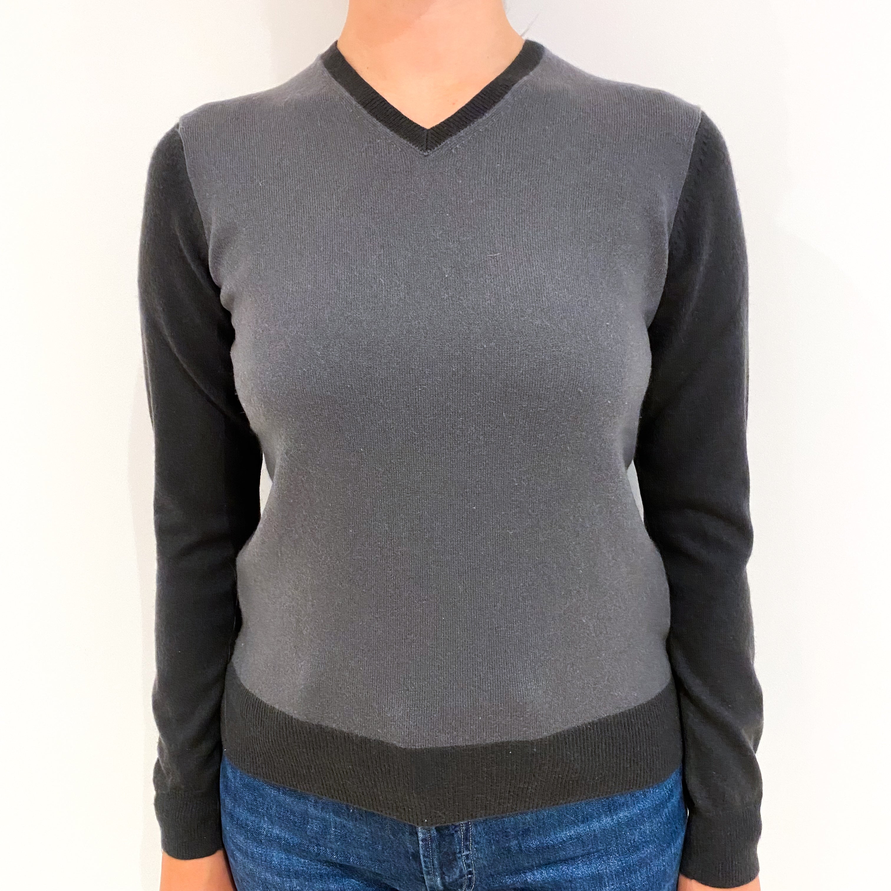 Steel and Slate Grey Cashmere V-Neck Jumper Small