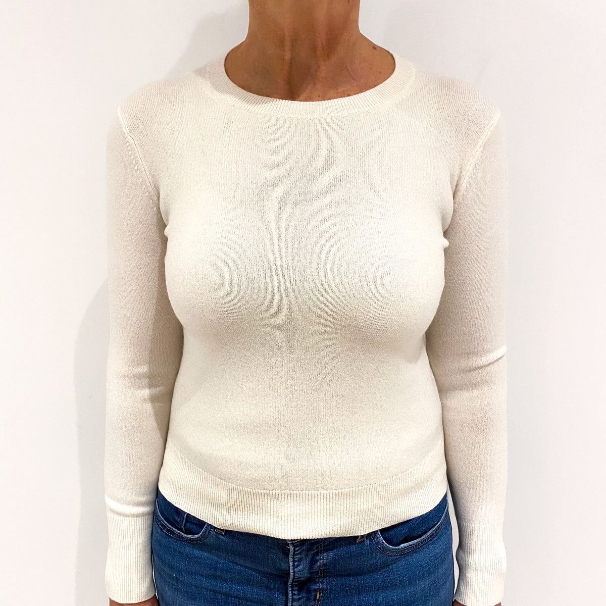 Cream Cashmere Crew Neck Jumper Medium