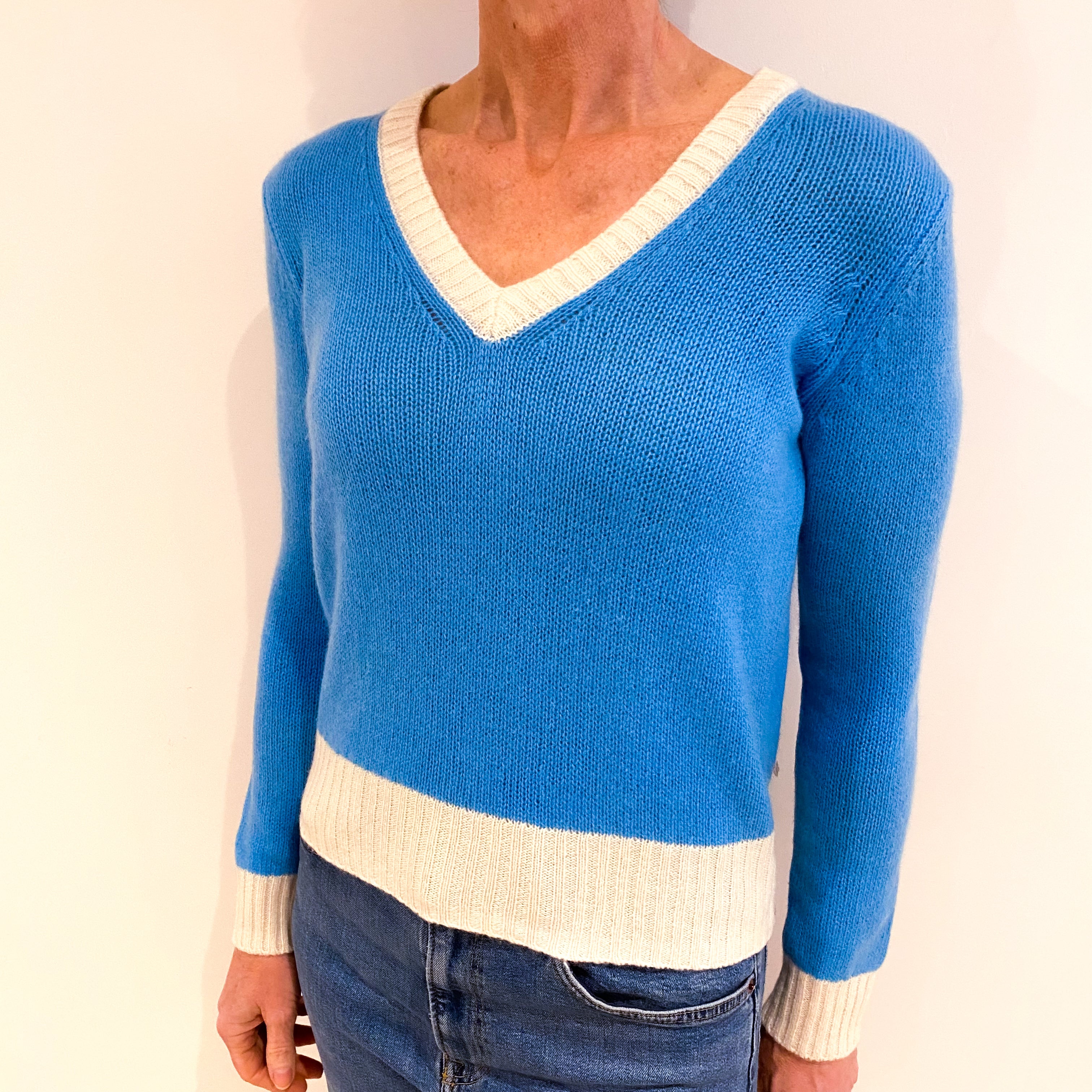Bright Ocean Blue Cashmere V Neck Jumper Small