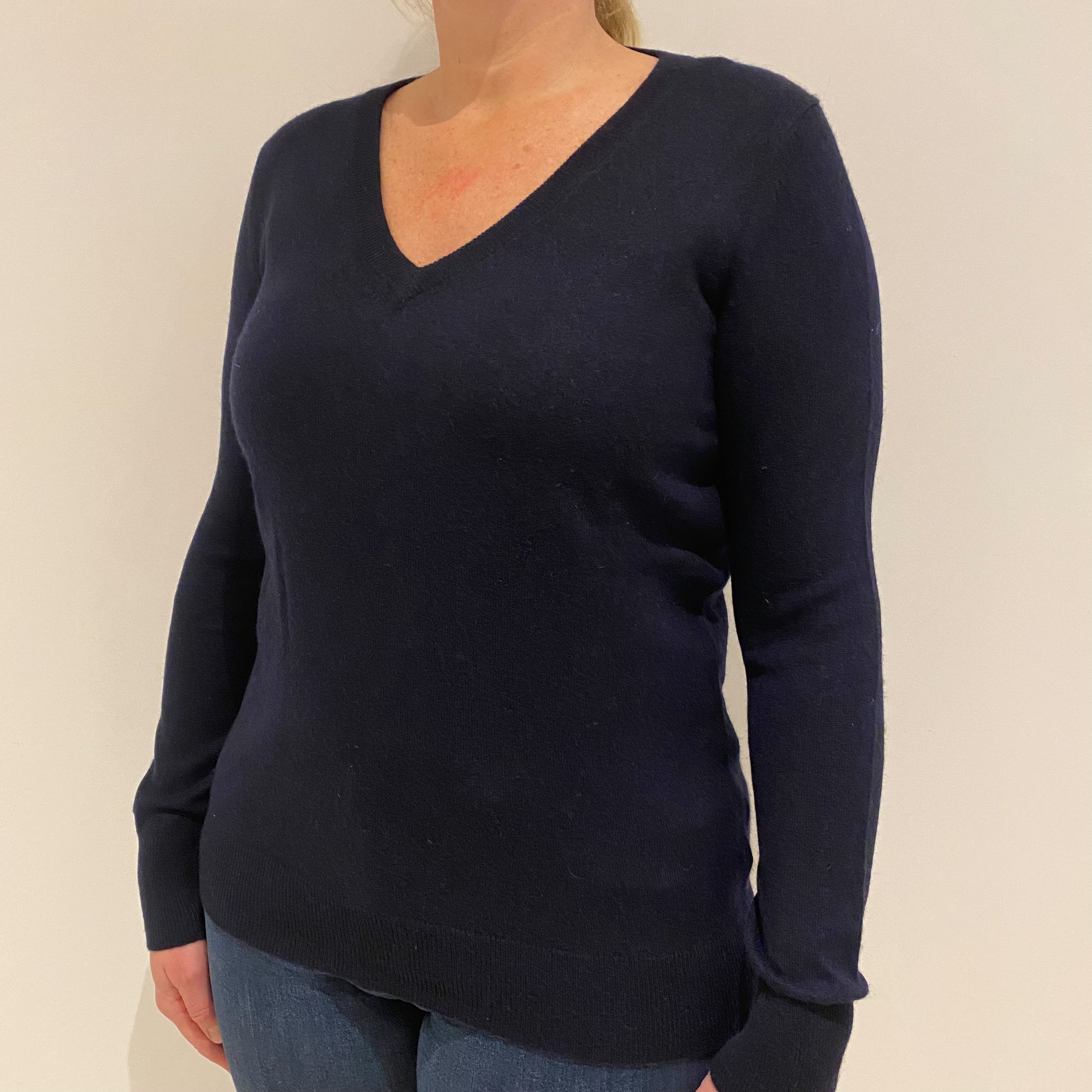 Dark Navy Blue Cashmere V-Neck Jumper Large