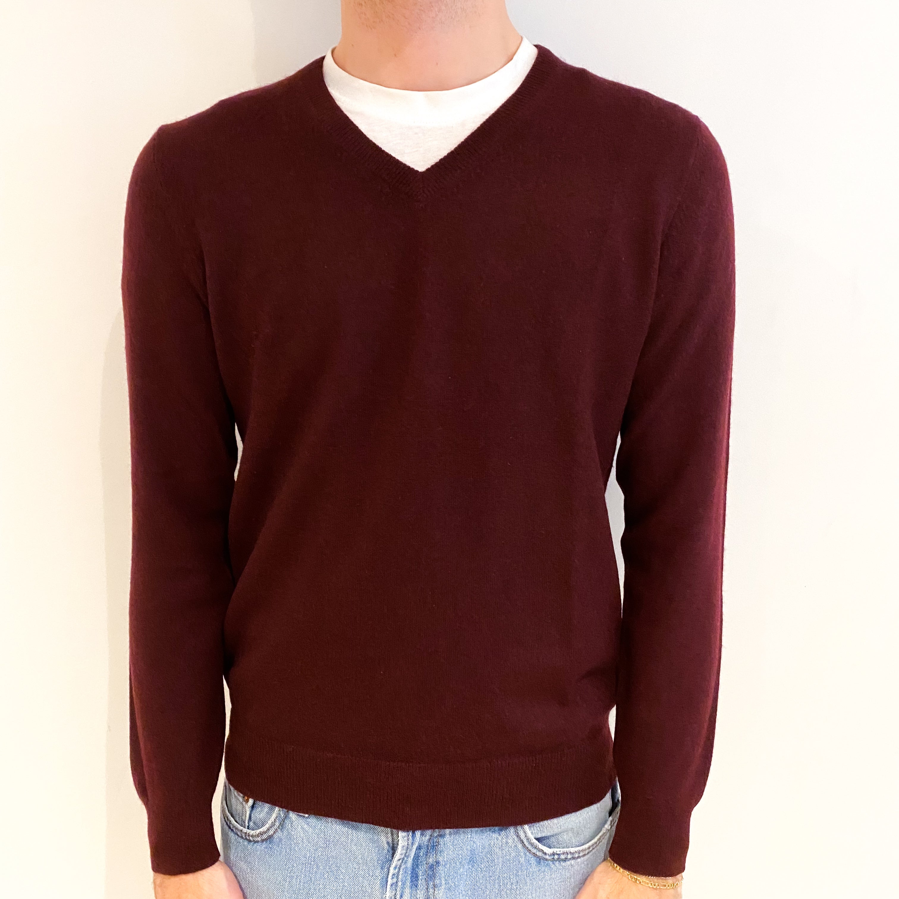 Men's Burgundy Red Cashmere V Neck Jumper Medium