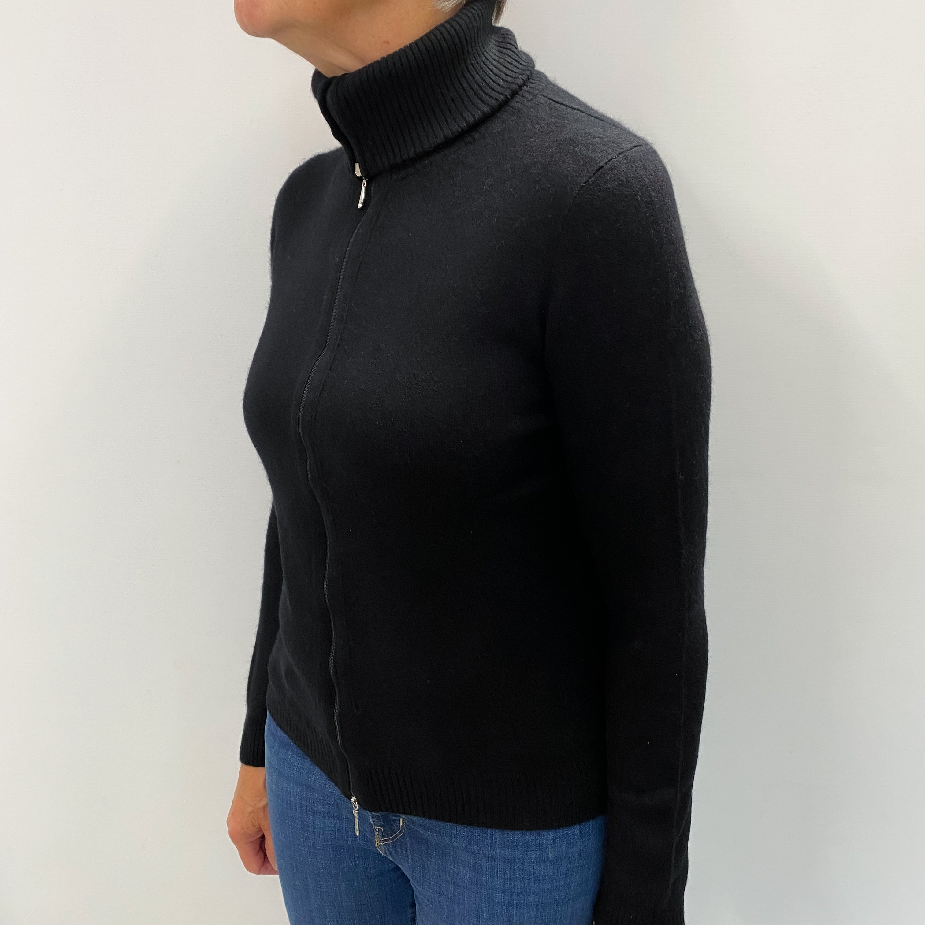 Black Cashmere Zip Up Cardigan Medium