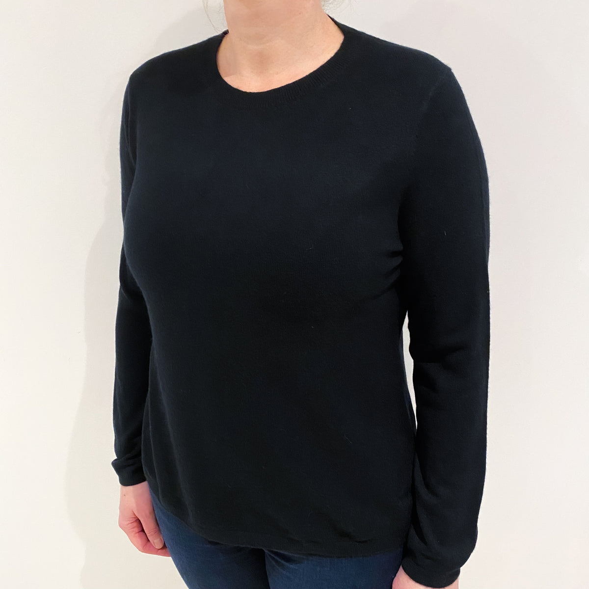 Black Cashmere Crew Neck Jumper Large