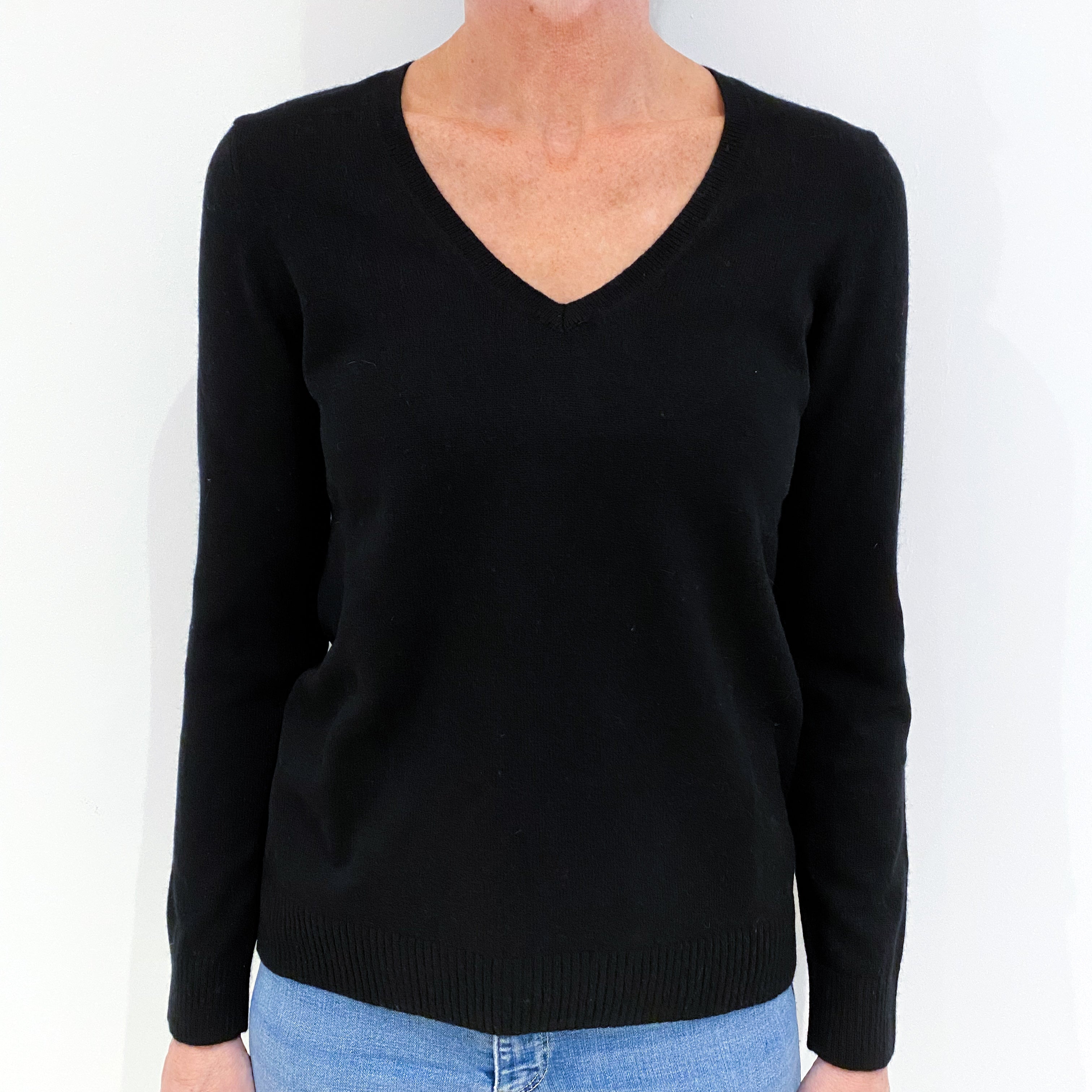 Black Cashmere V-Neck Jumper Small