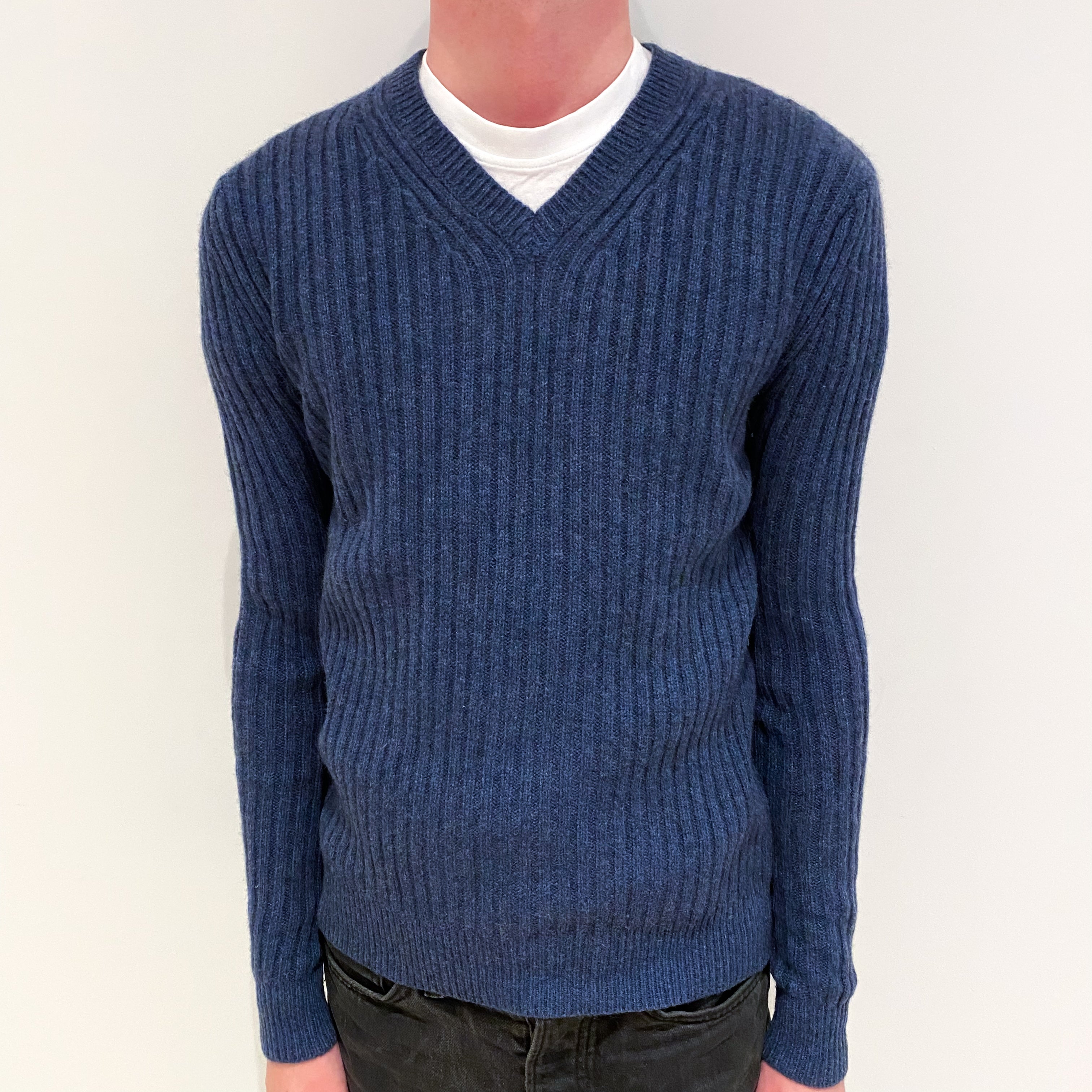 Men's Naval Blue Rib Cashmere V-Neck Jumper Small