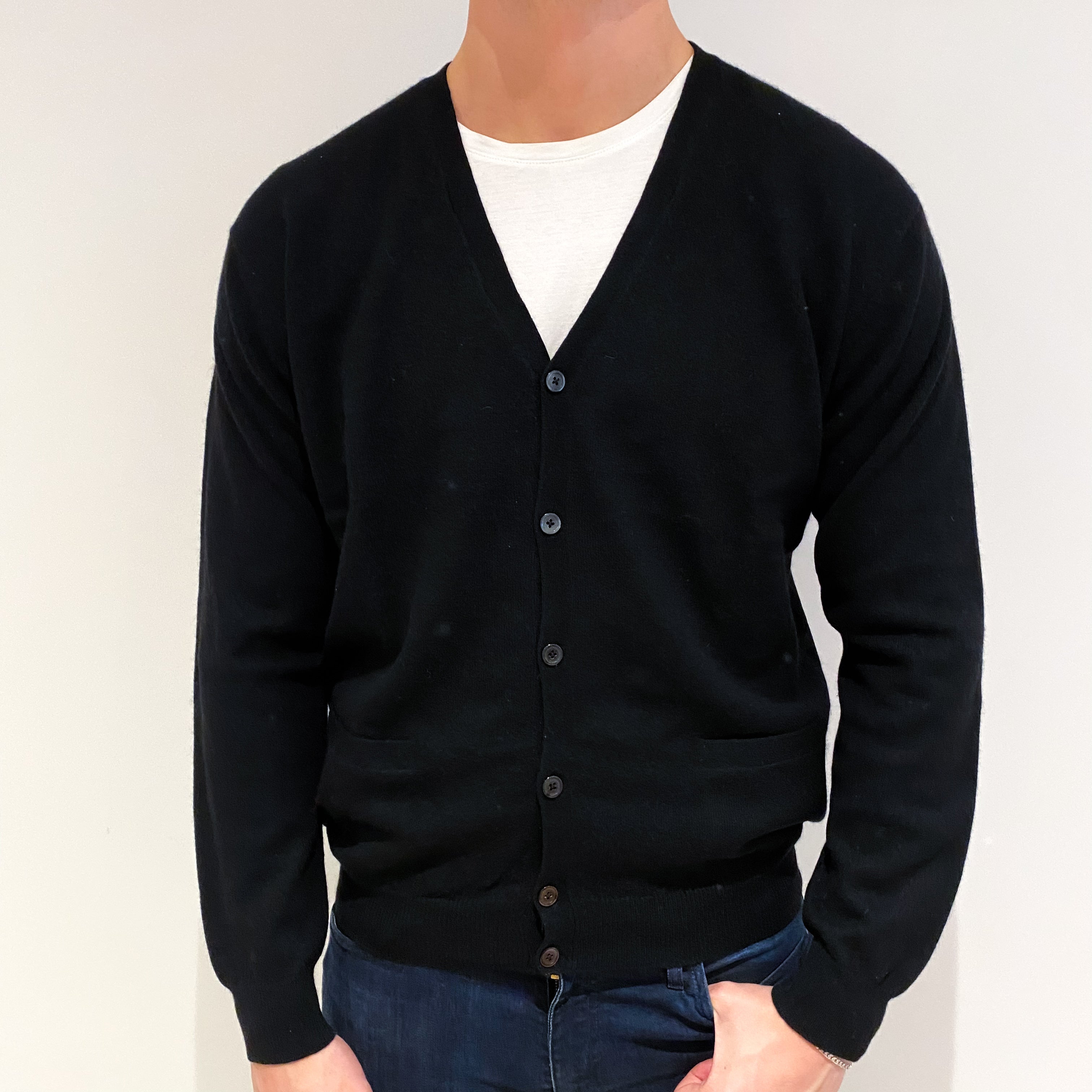 Men's Black Cashmere V Neck Cardigan XL