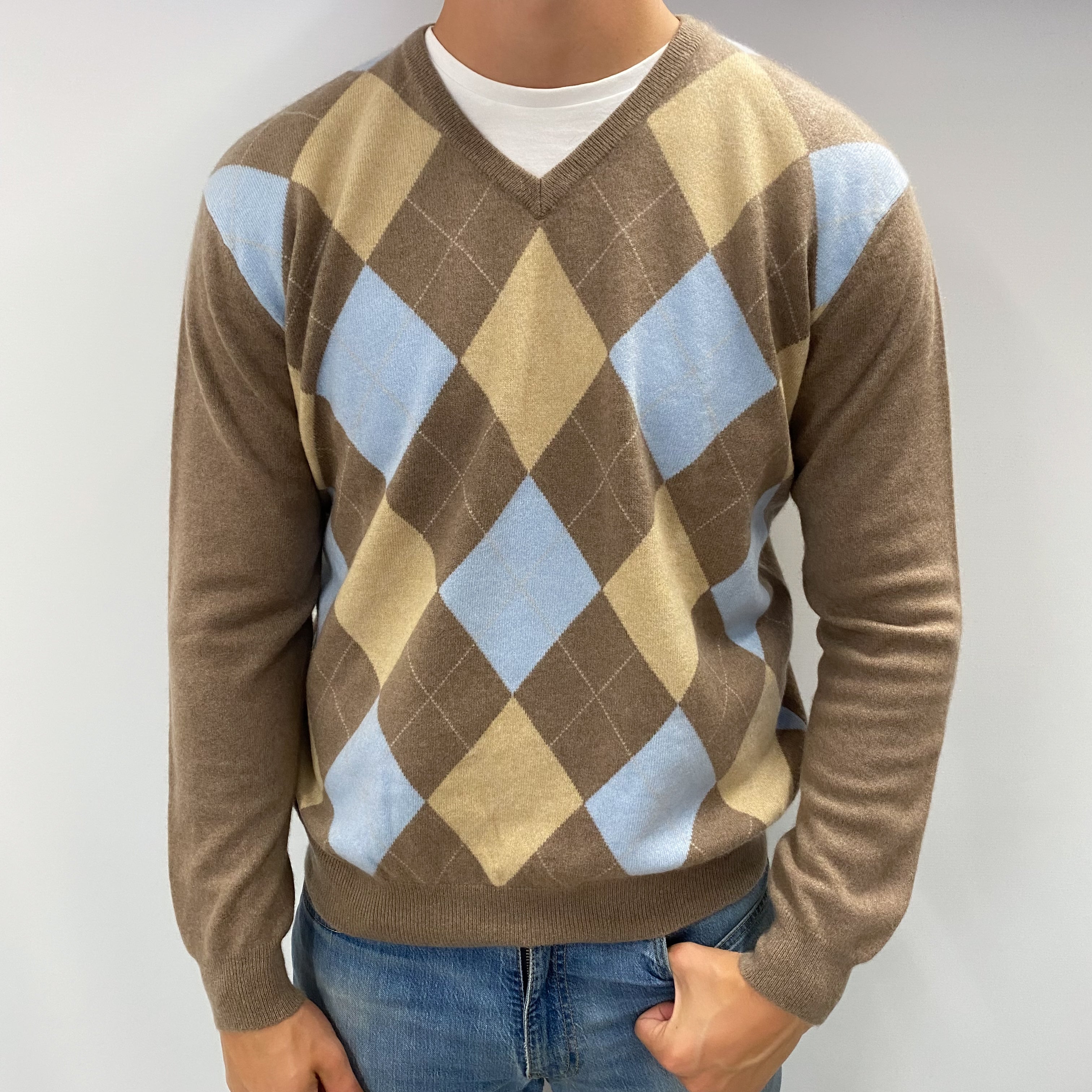 Men's Biscuit Beige Argyle Cashmere V Neck Jumper XL