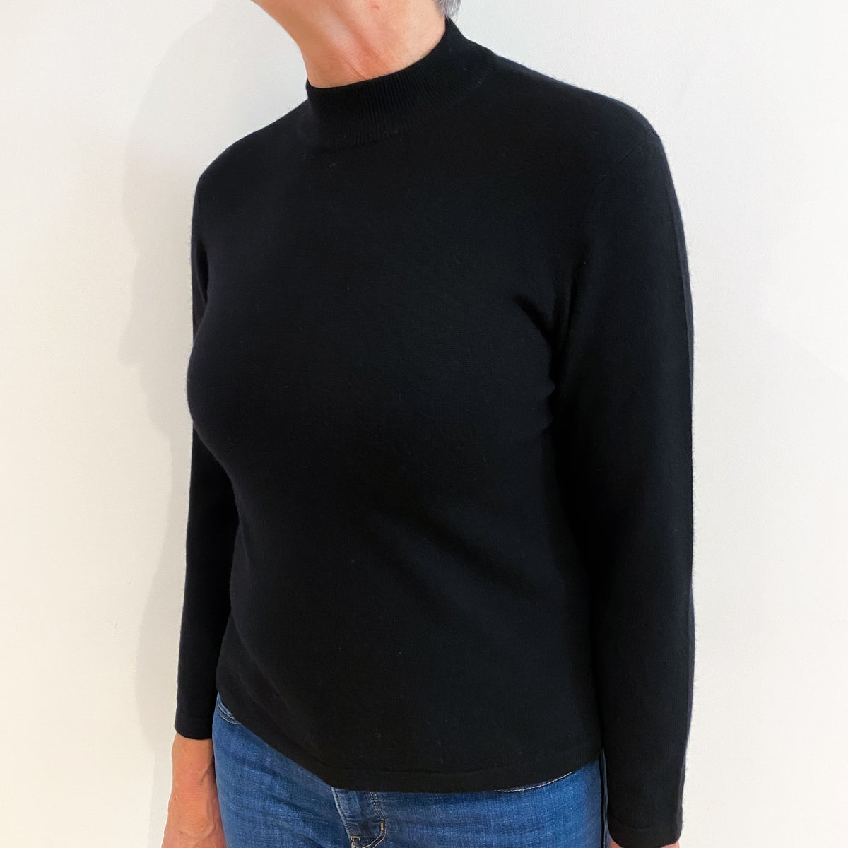 Black Cashmere Turtle Neck Jumper Medium
