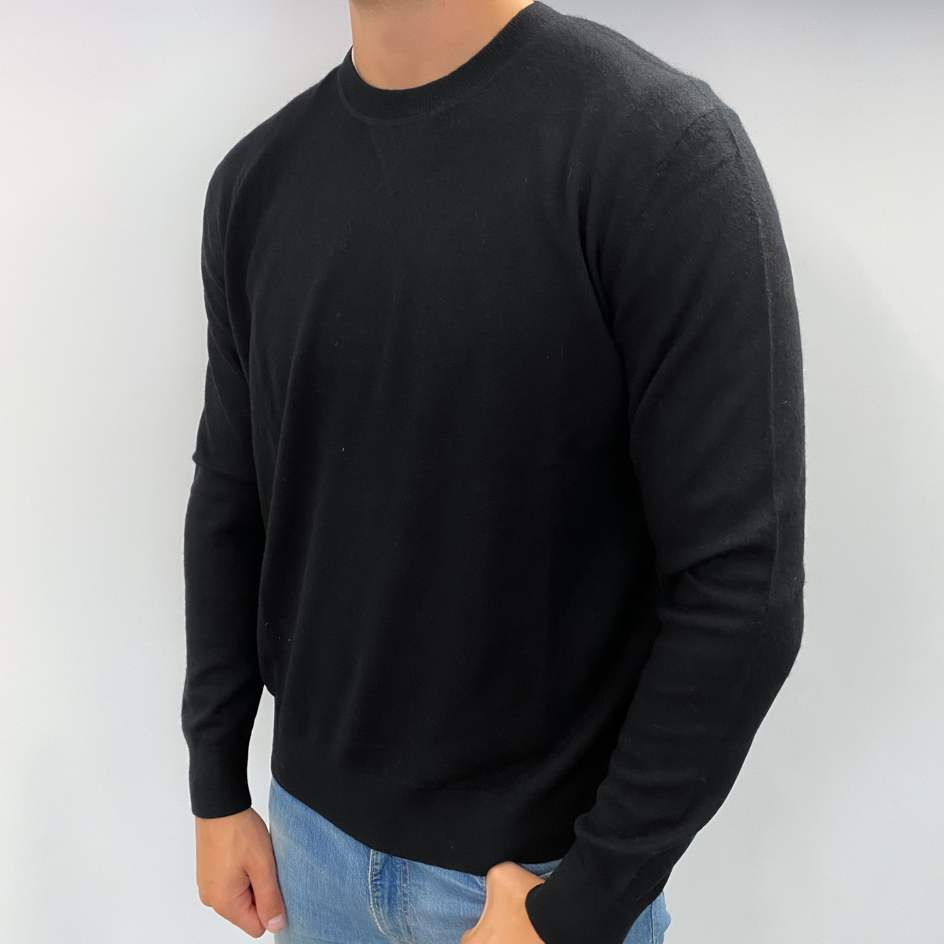 Men's Black Cashmere Crew Neck Jumper XL