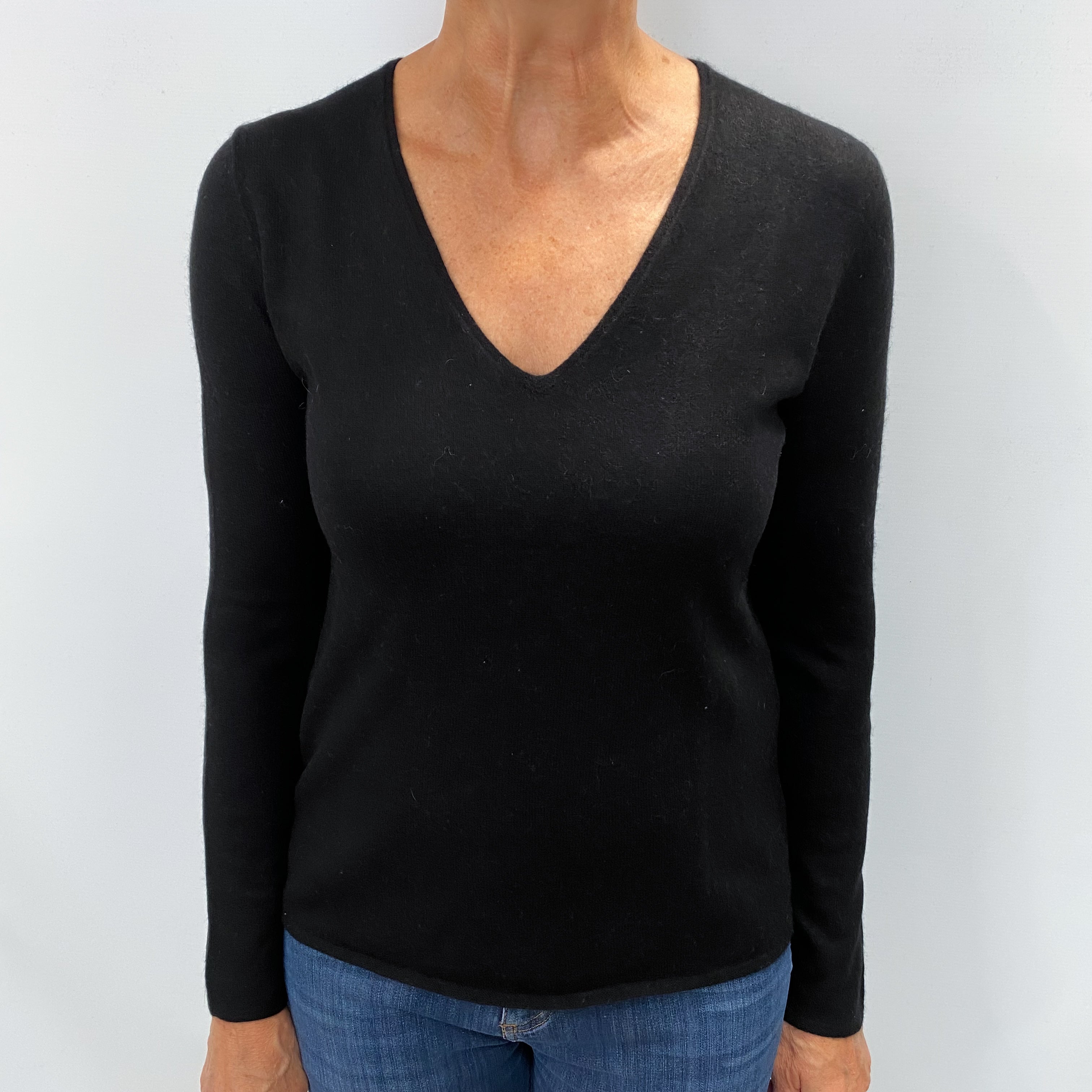 Black Cashmere V Neck Jumper Medium