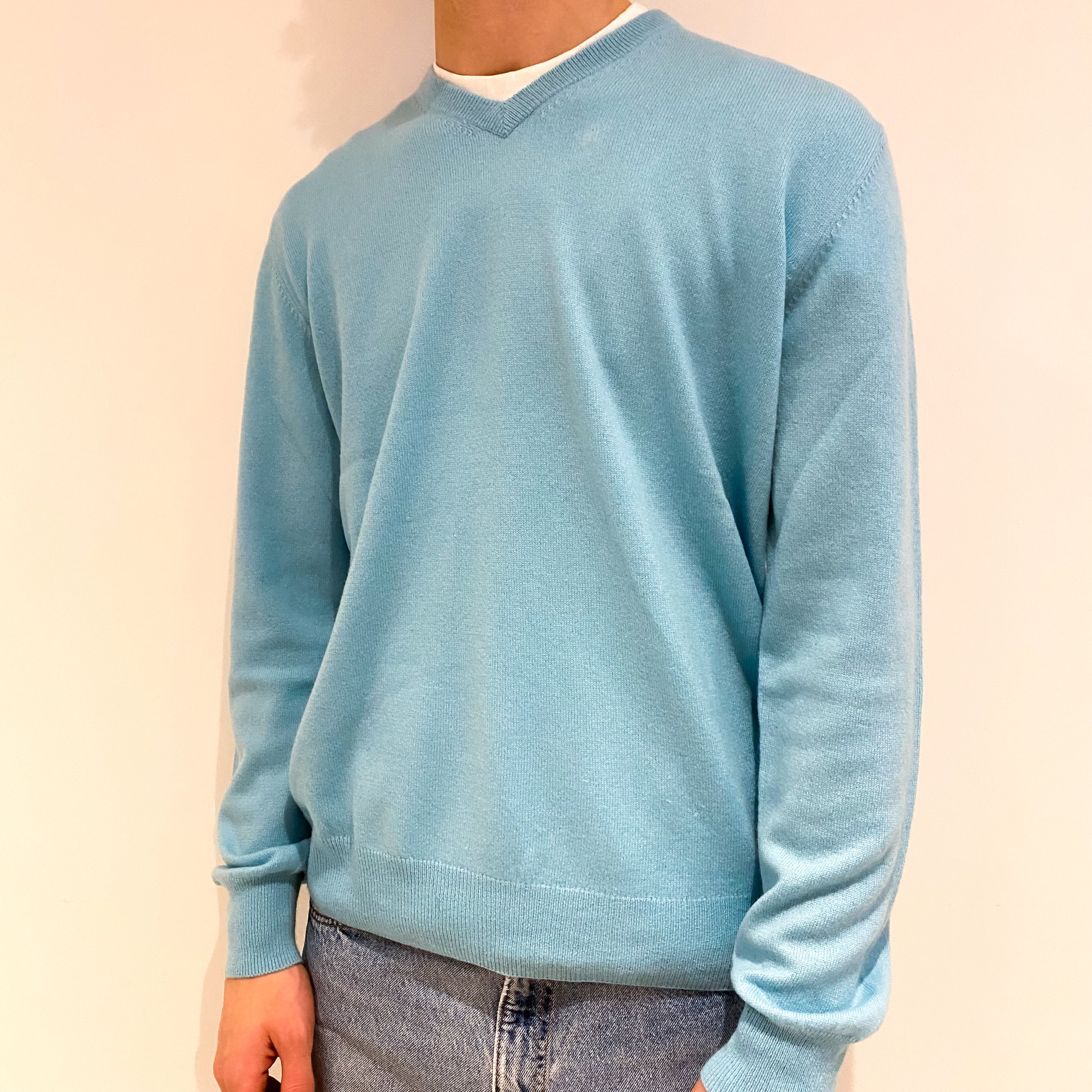 Men's Aqua Blue Cashmere V-Neck Jumper Large