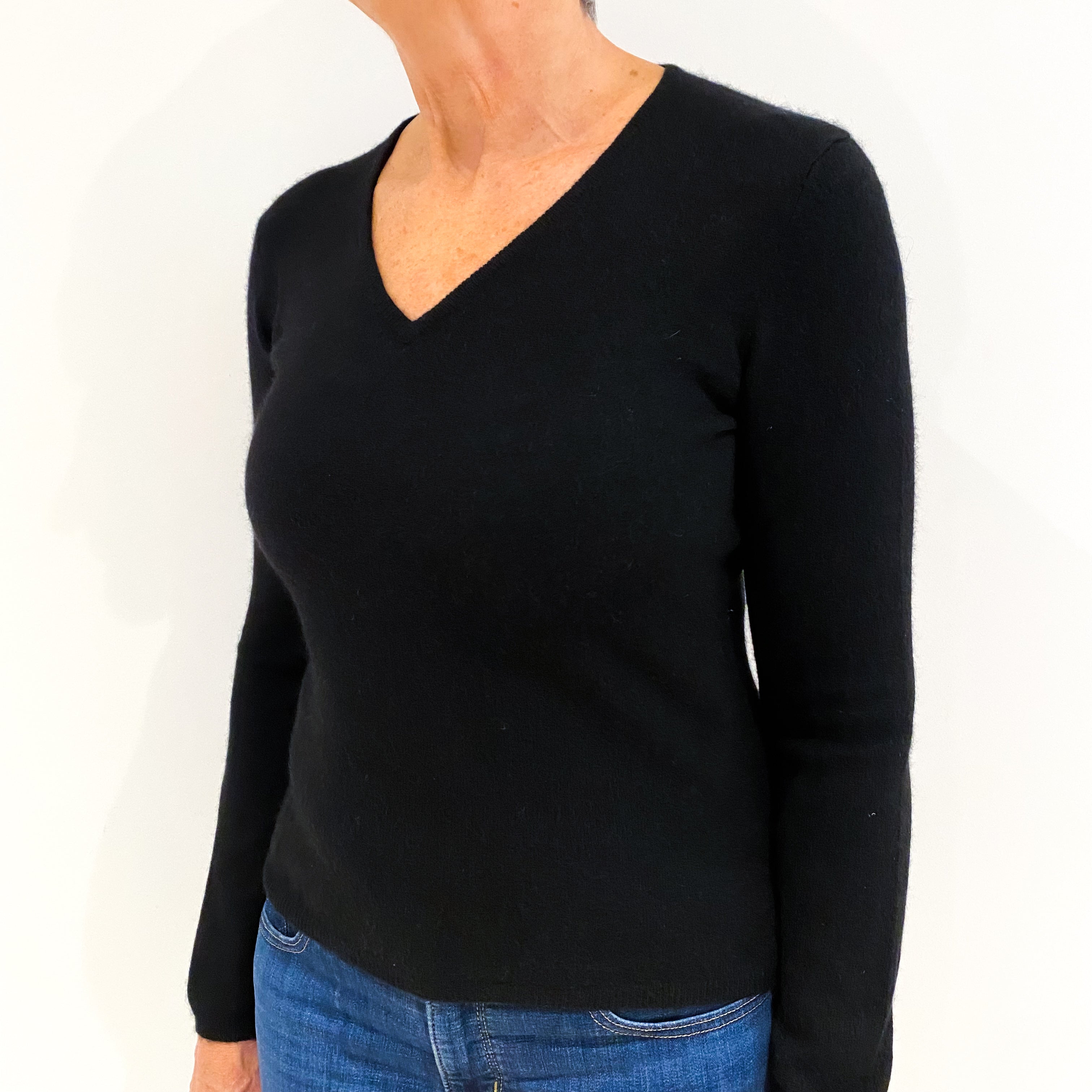 Black Cashmere V-Neck Jumper Medium