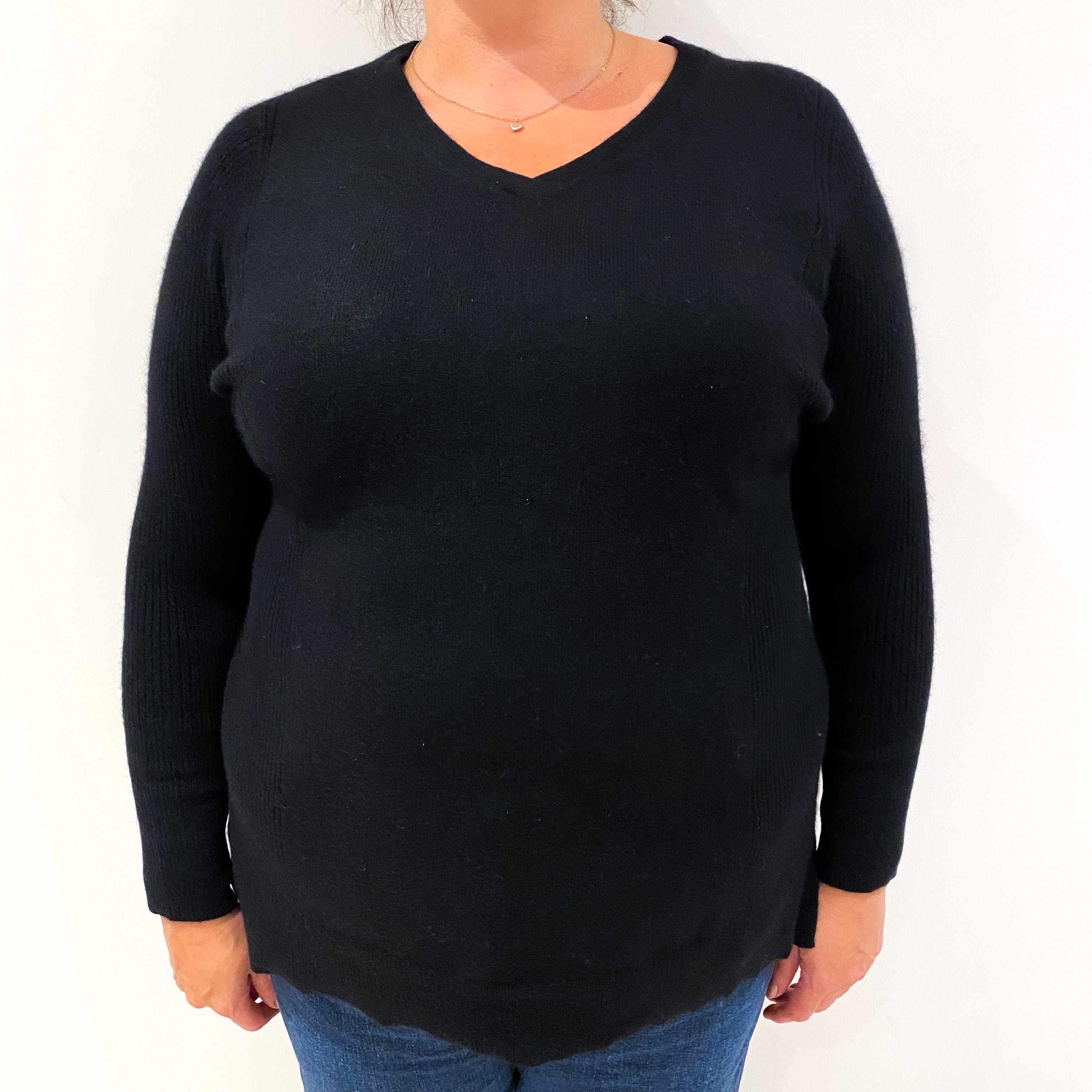 Black Cashmere V-Neck Jumper Extra Extra Large