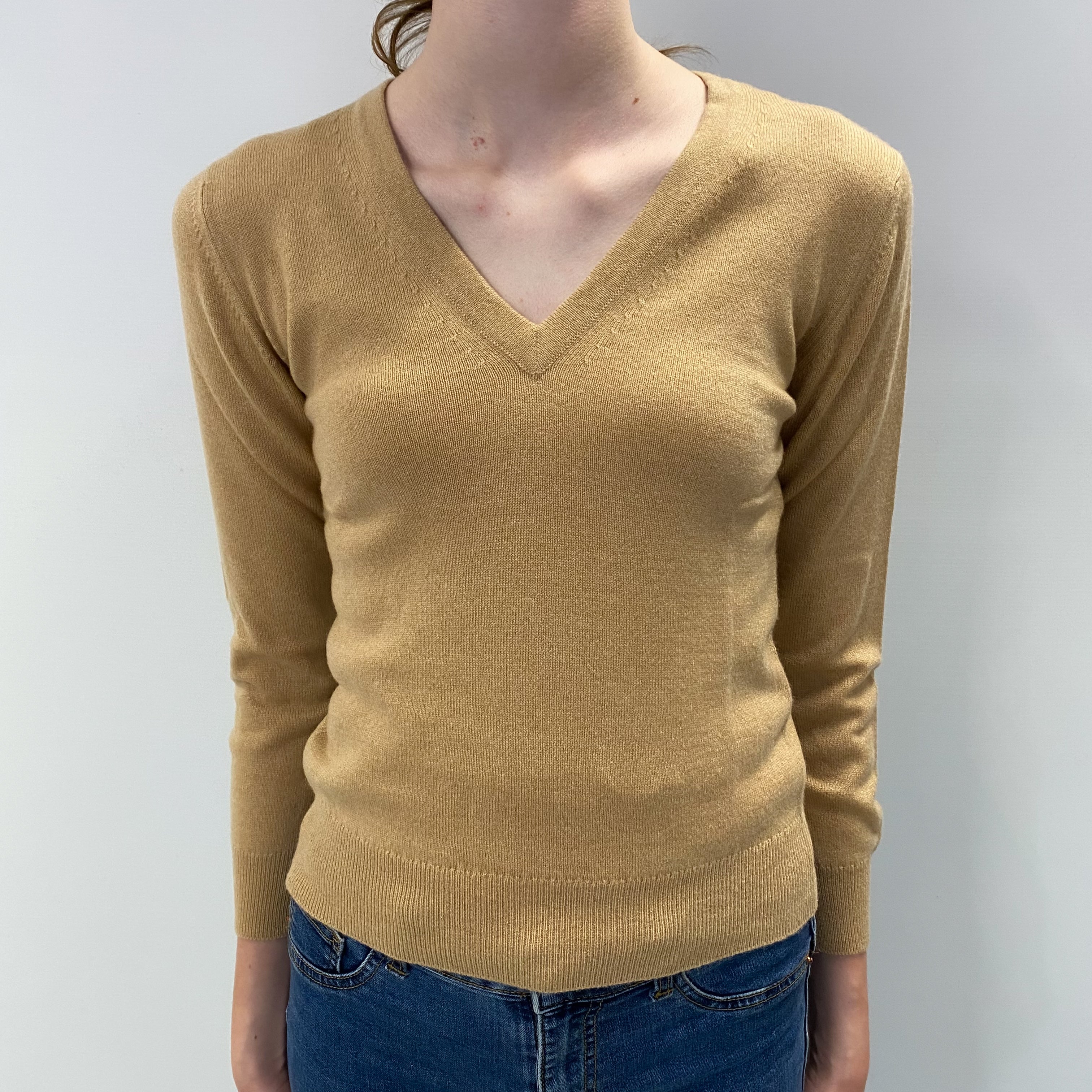 Brand New Scottish Butterscotch Cashmere V Neck Jumper Extra Small