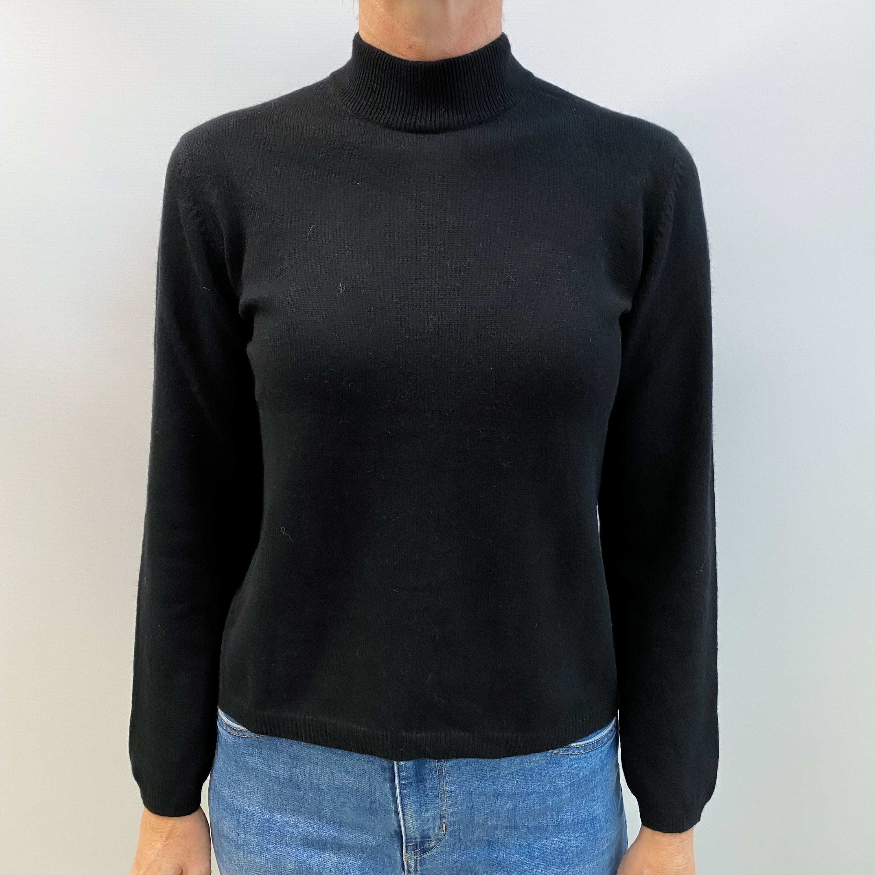 Black Cashmere Turtle Neck Jumper Small