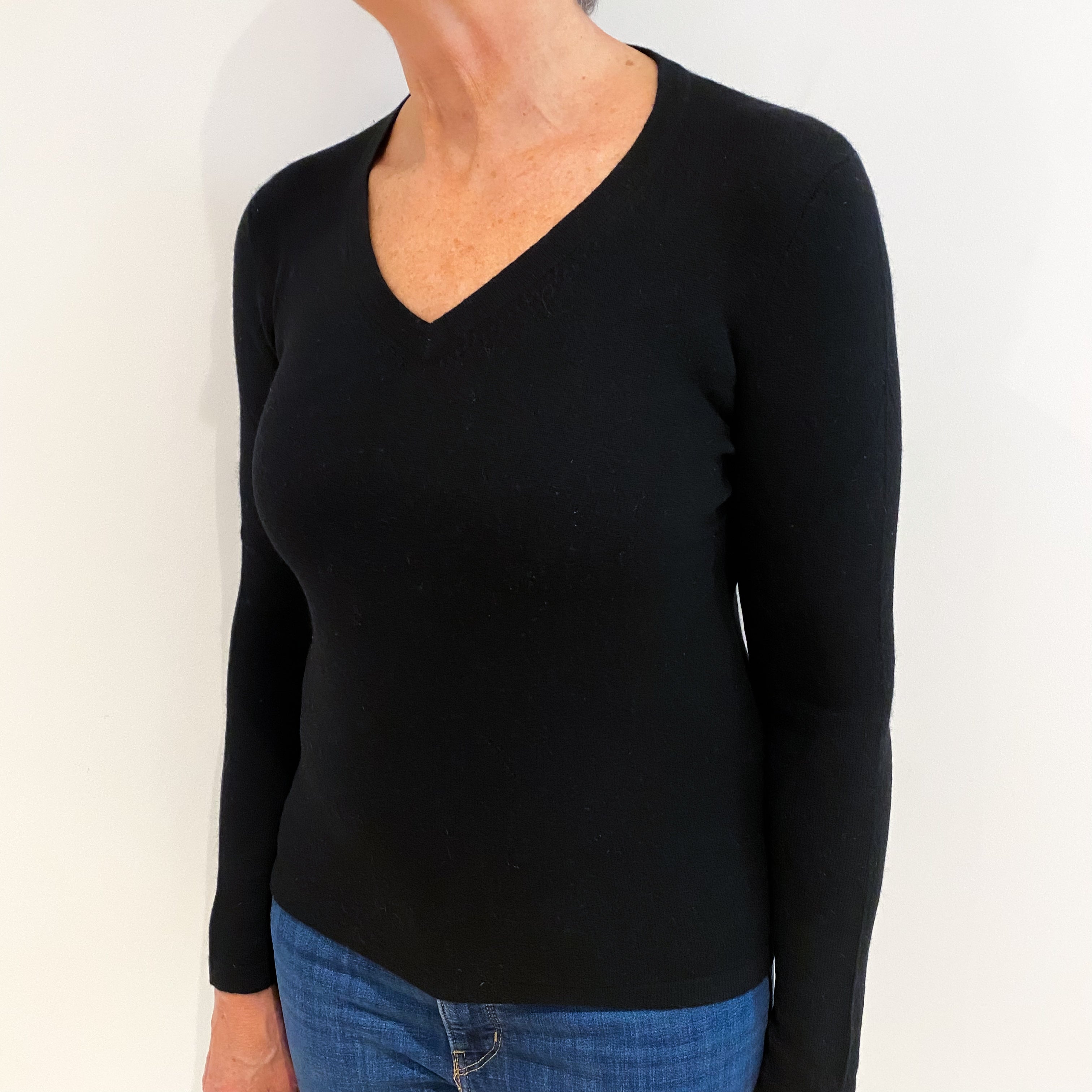 Black Cashmere V Neck Jumper Medium