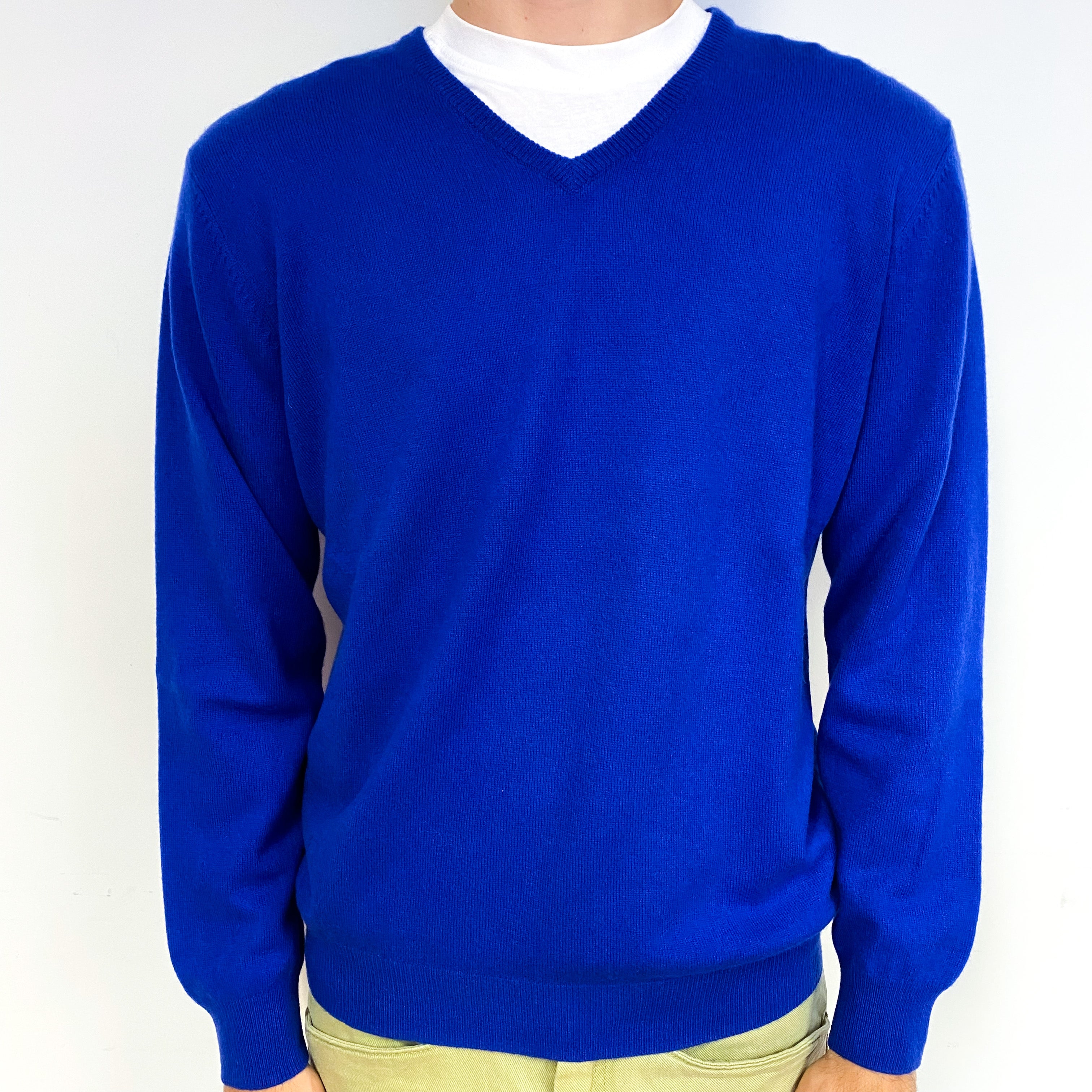 Men's Indigo Blue Cashmere V-Neck Jumper Large