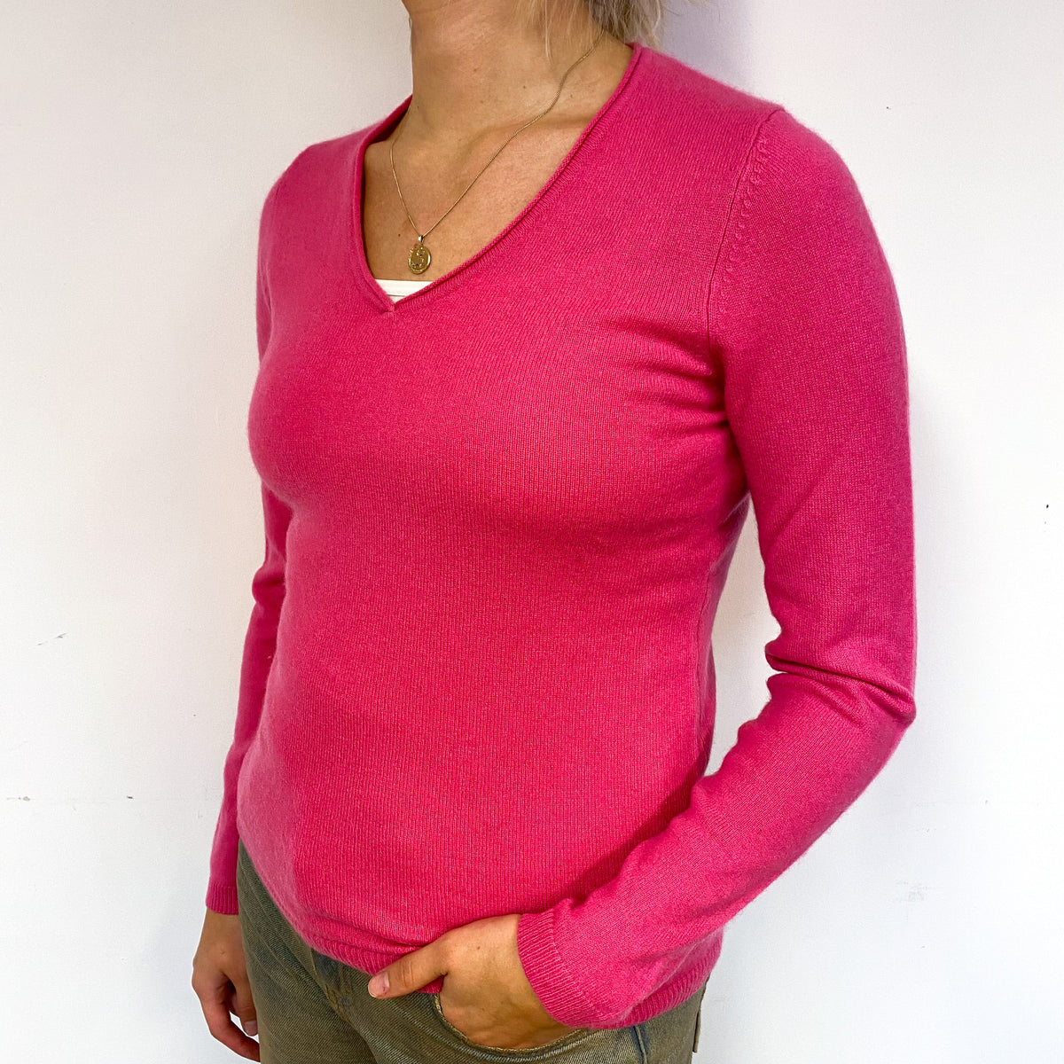 Lupin Pink Cashmere V-Neck Jumper Small