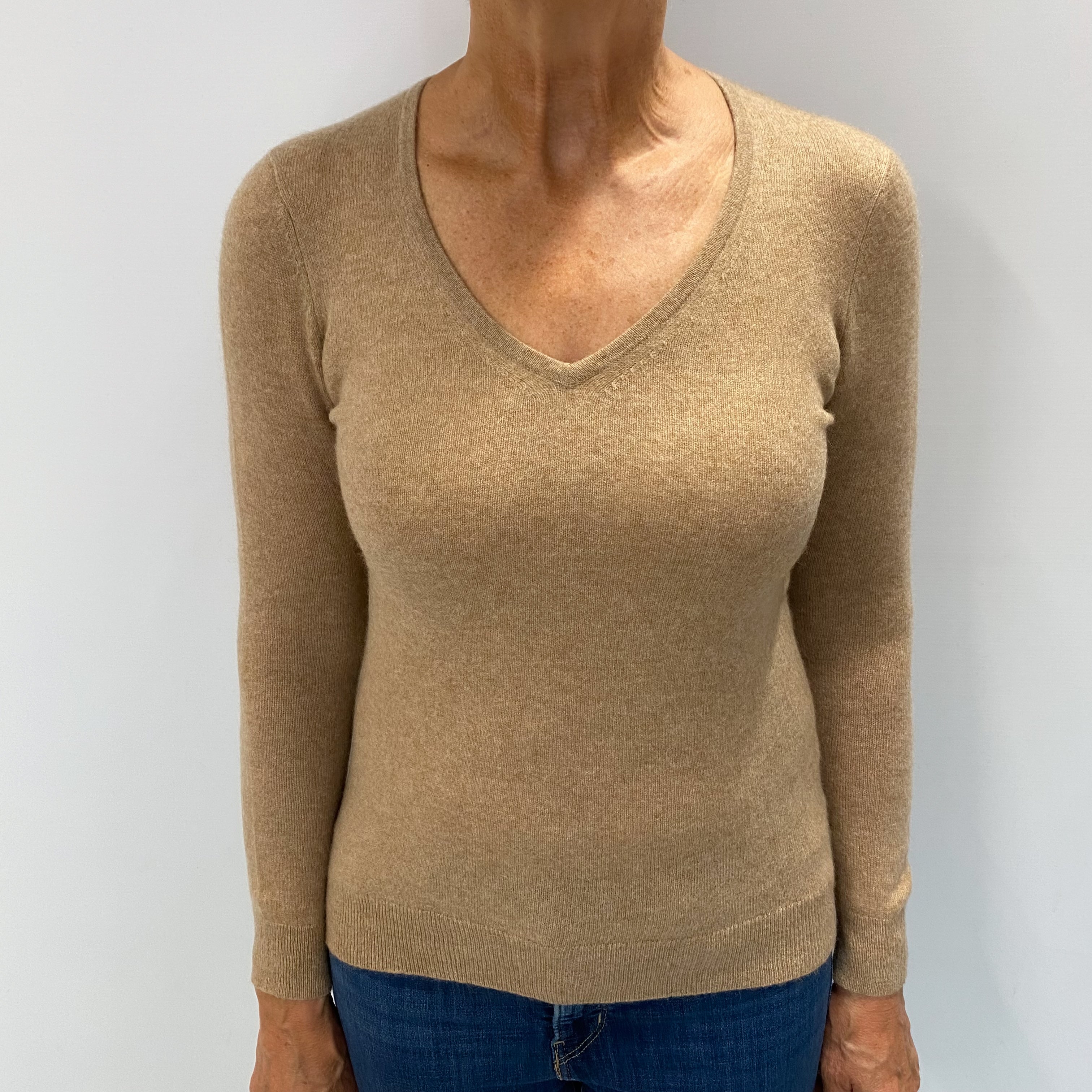 Fudge Brown Cashmere V Neck Jumper Medium