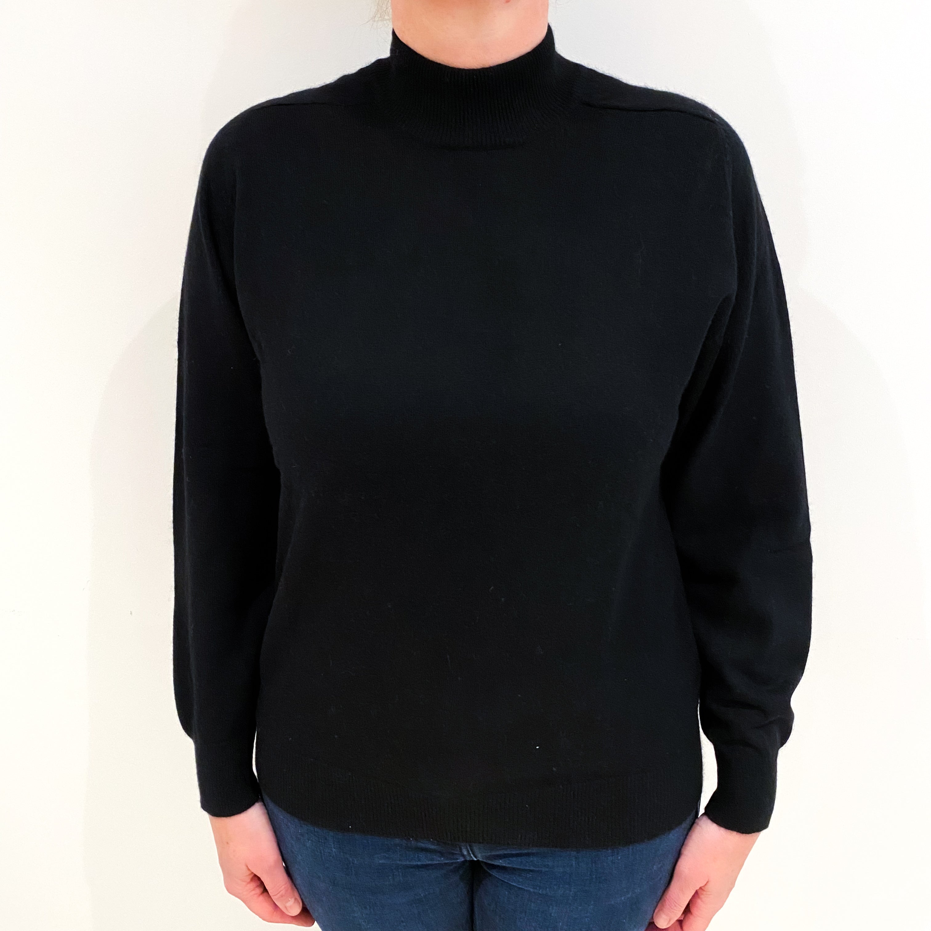 Black Cashmere Turtle Neck Jumper Large