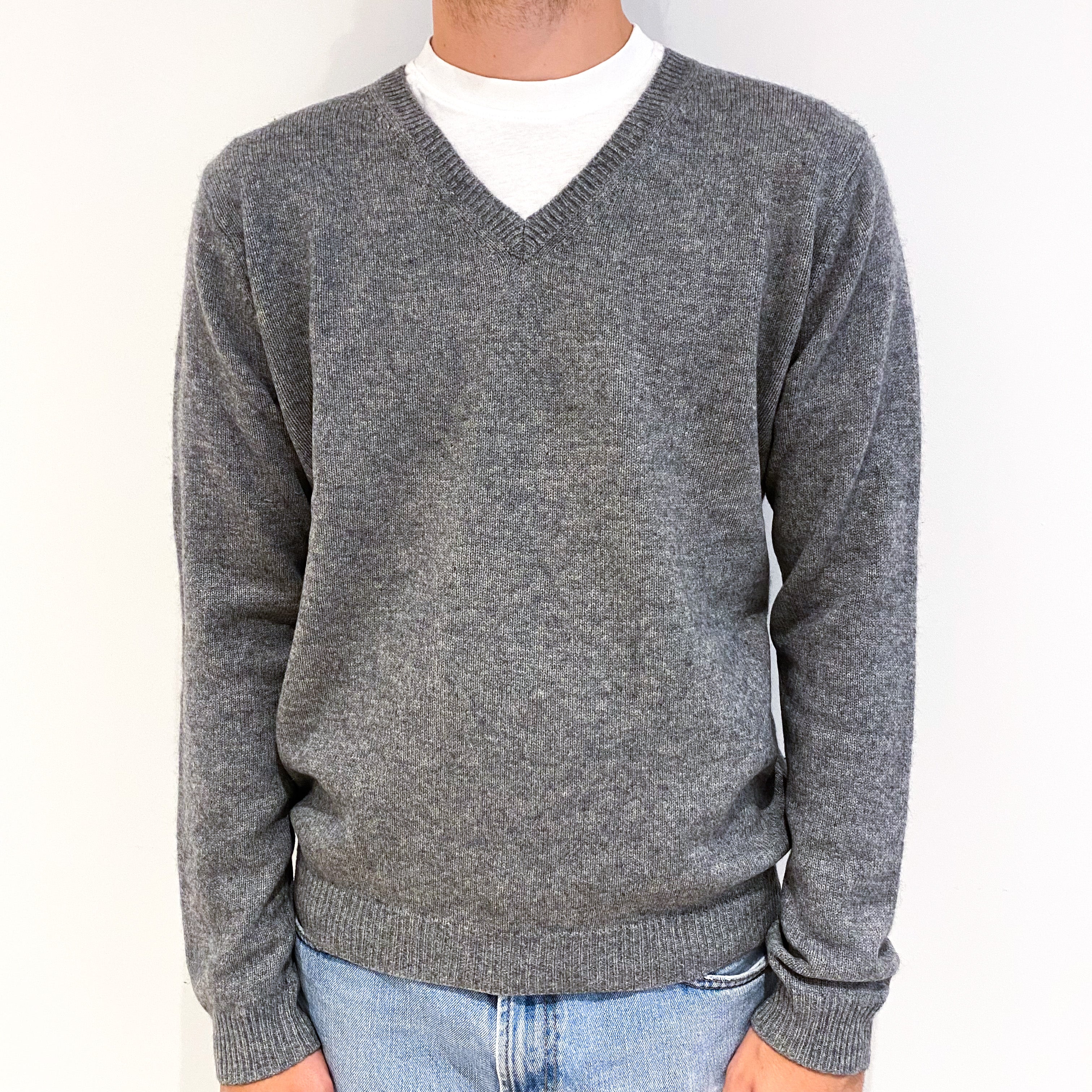 Men's Ash Grey Heavy Knit Cashmere V-Neck Jumper Medium