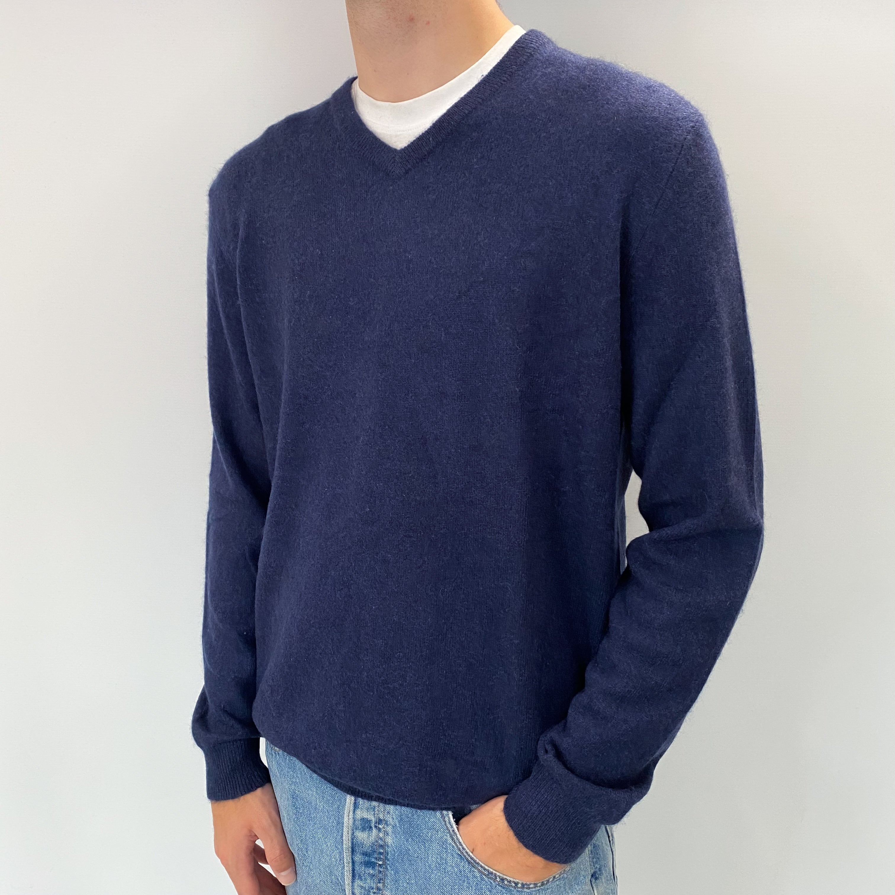 Men's Dark Denim Blue Cashmere V Neck Jumper Large