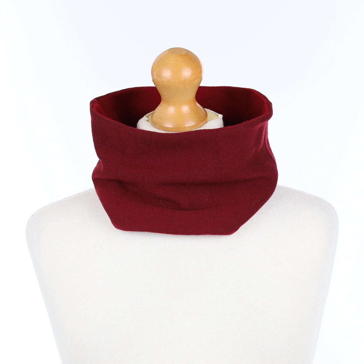 Two Toned Burgundy Neck Warmer